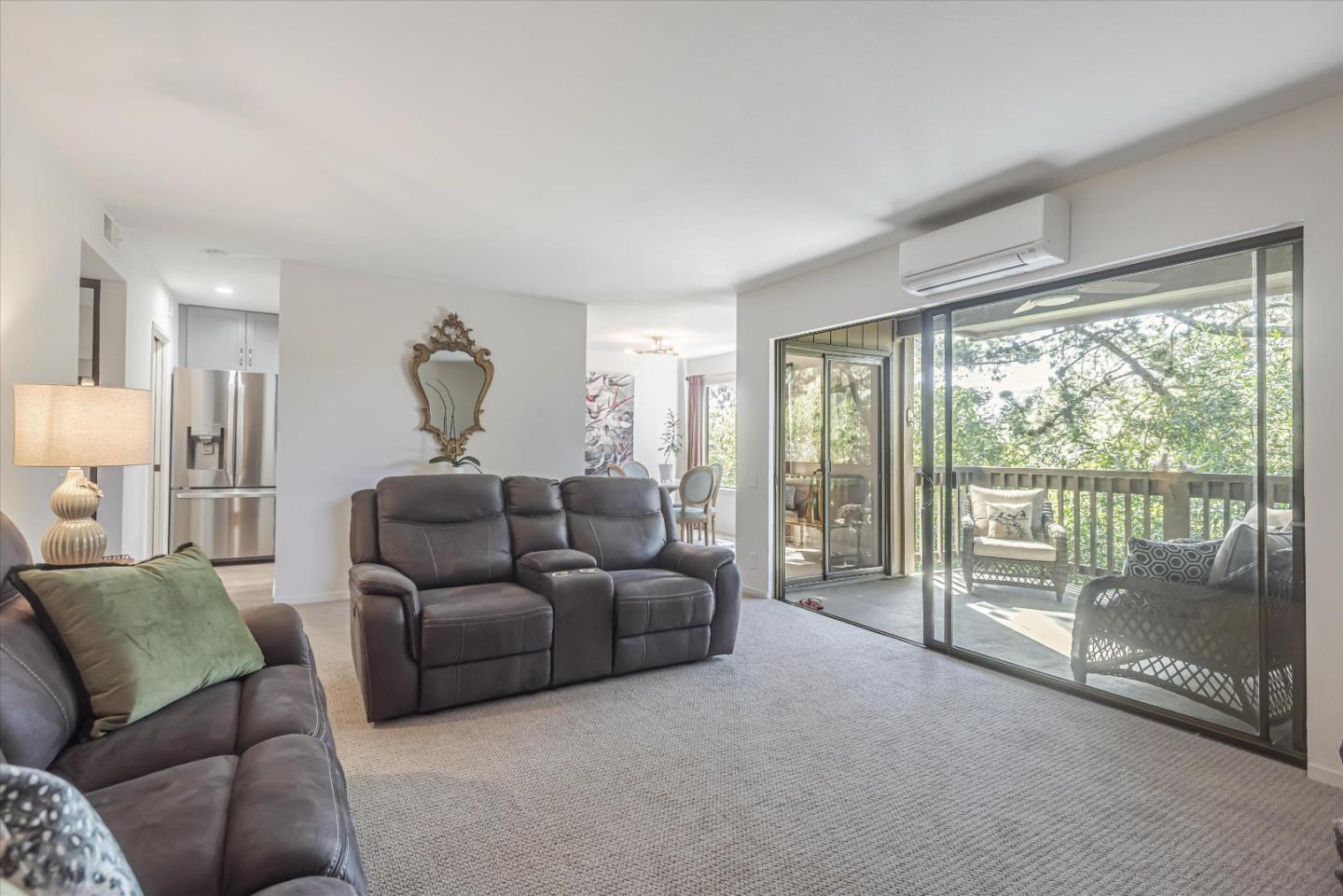 Detail Gallery Image 8 of 40 For 3334 Brittan Ave #9,  San Carlos,  CA 94070 - 2 Beds | 2 Baths