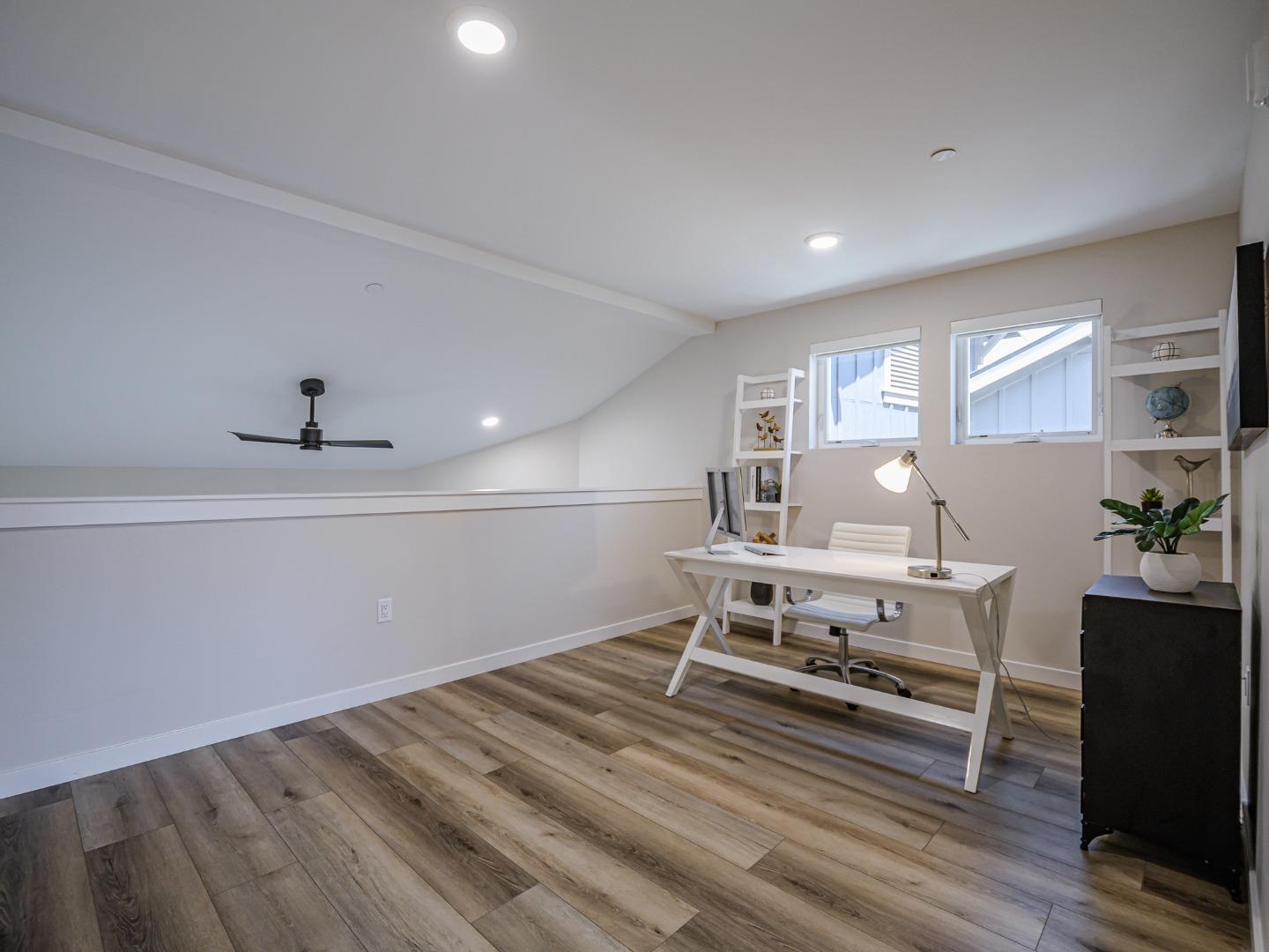 Detail Gallery Image 20 of 31 For 136 Aptos Village Way #1,  Aptos,  CA 95003 - 2 Beds | 2 Baths