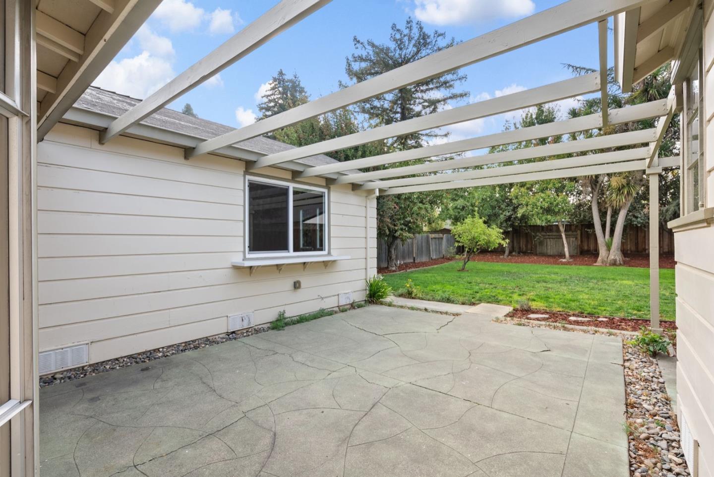 Detail Gallery Image 24 of 29 For 301 22nd Ave, San Mateo,  CA 94403 - 3 Beds | 2 Baths
