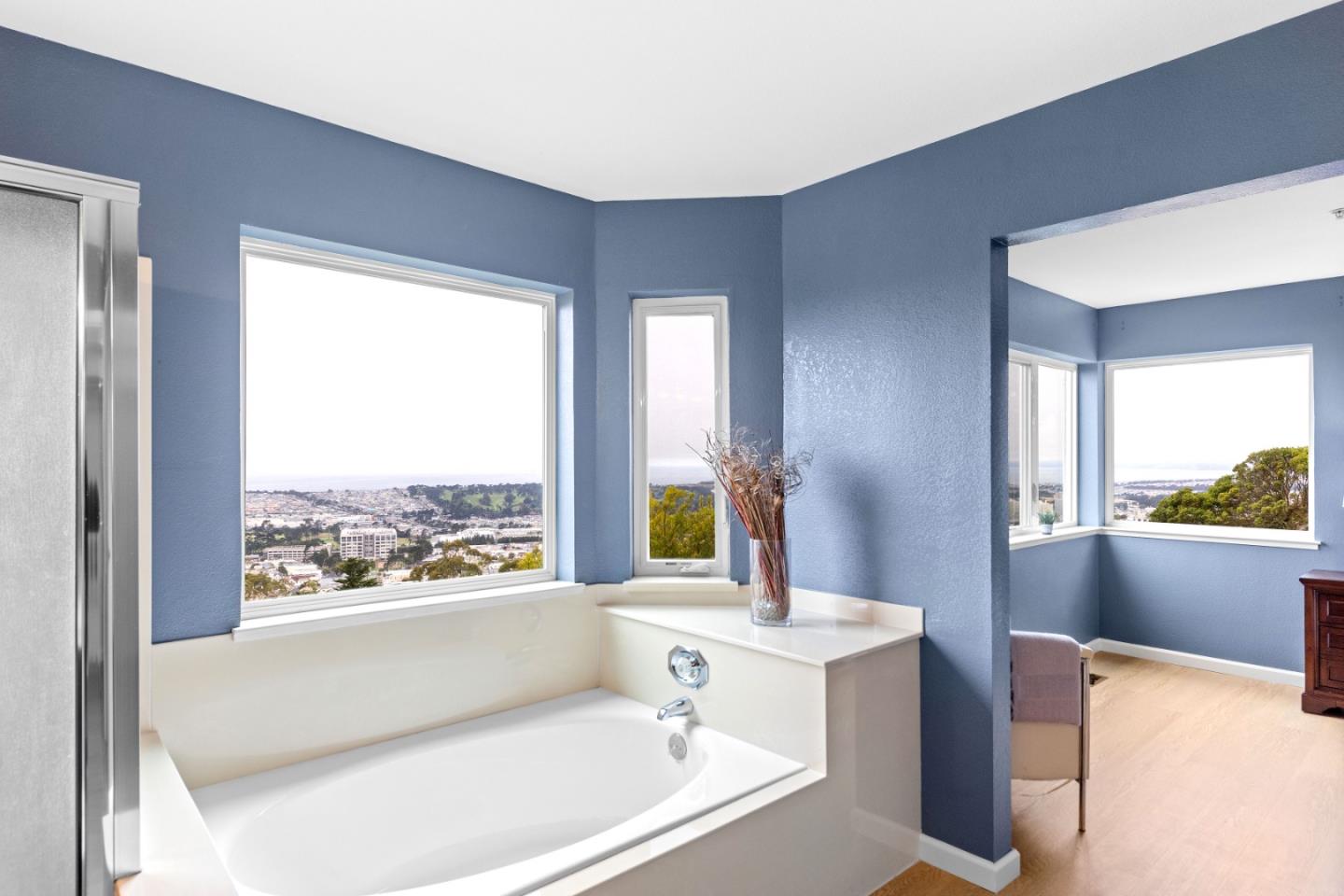 Detail Gallery Image 25 of 35 For 323 Green Ridge Dr #3,  Daly City,  CA 94014 - 3 Beds | 2/1 Baths