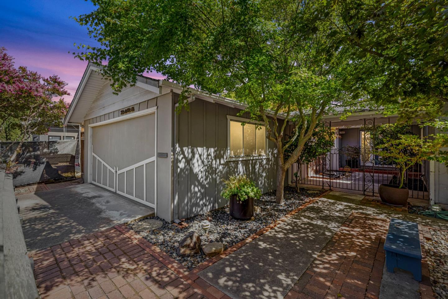 Detail Gallery Image 23 of 25 For 2184 Coronet Dr, San Jose,  CA 95124 - 4 Beds | 2/1 Baths
