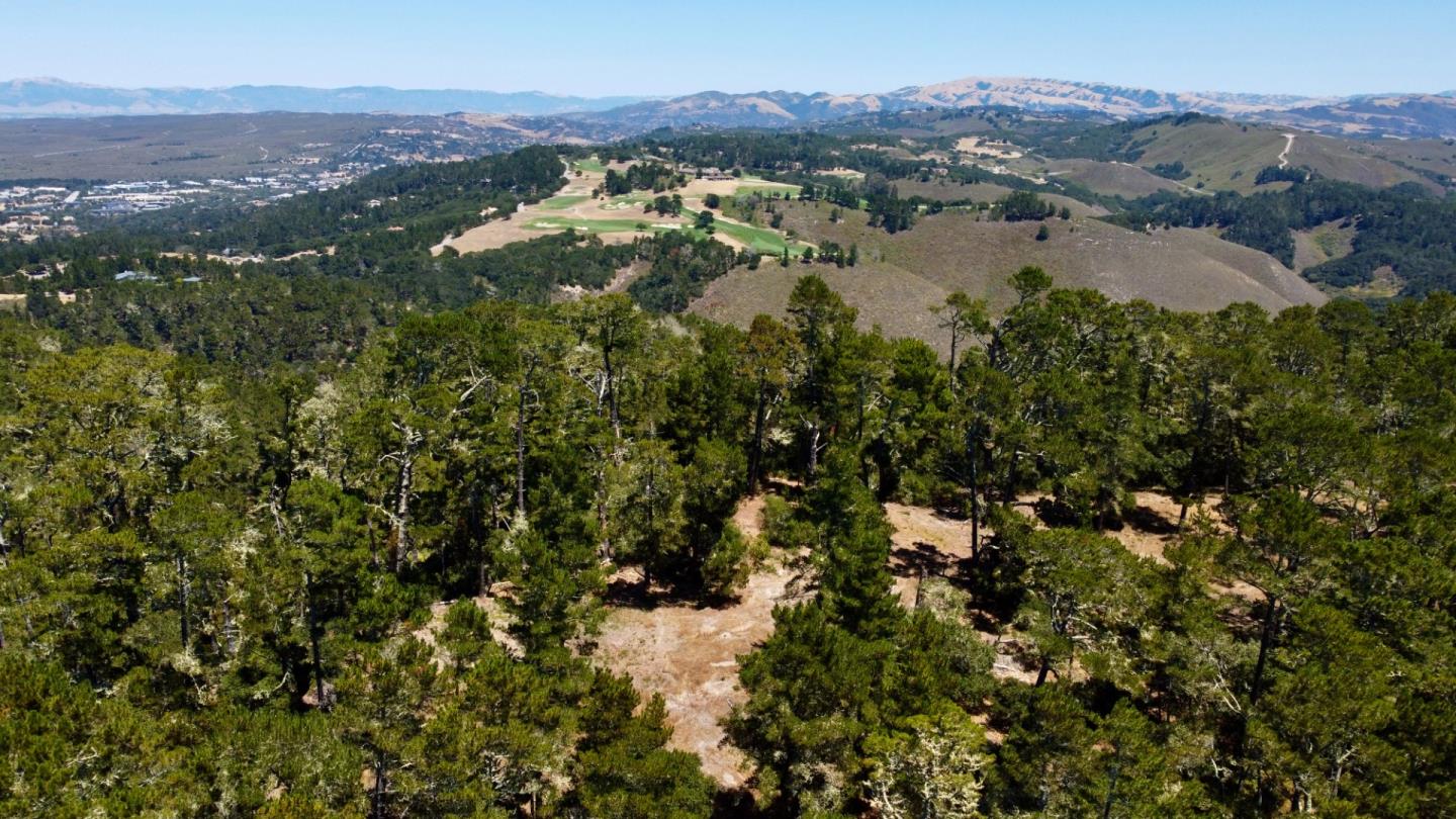 Detail Gallery Image 36 of 44 For 2 Monterra Ranch, Monterey,  CA 93940 - – Beds | – Baths