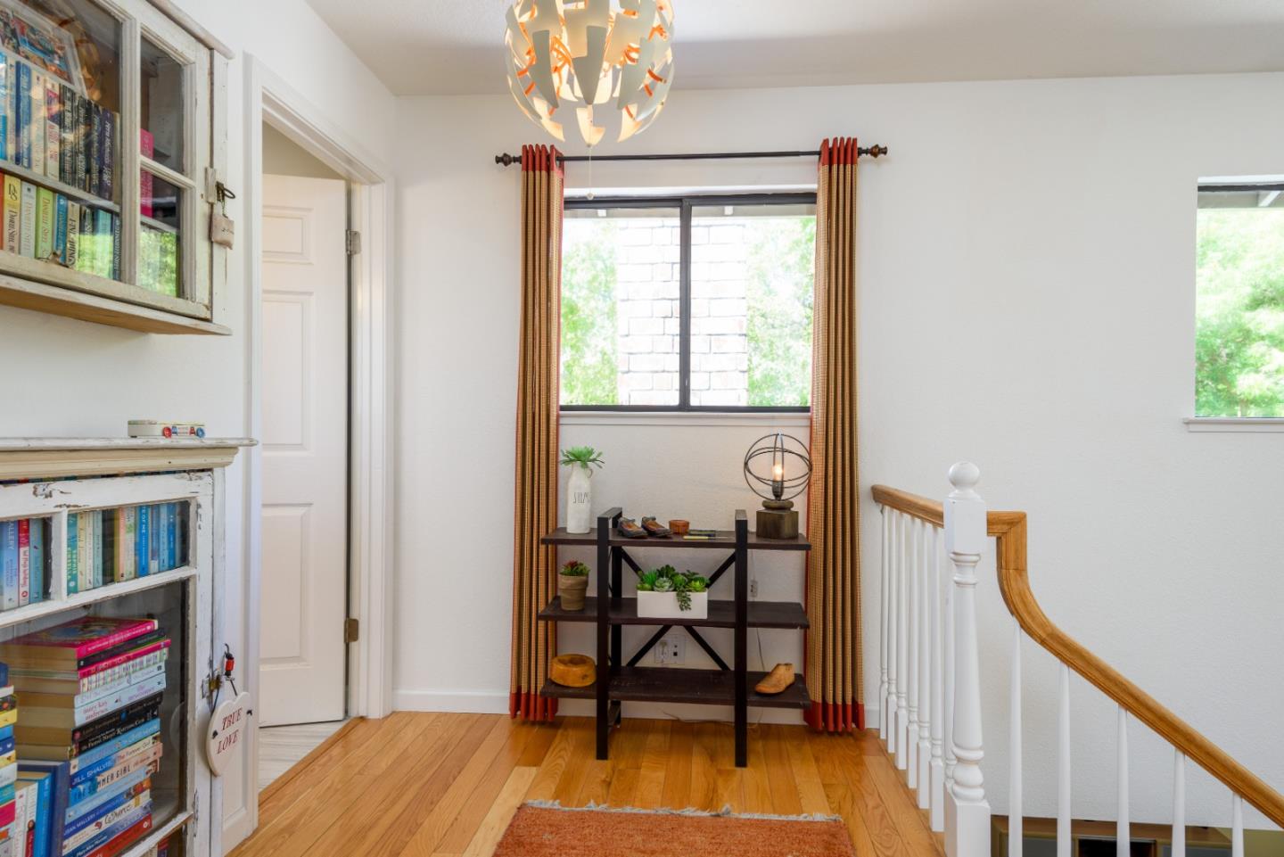 Detail Gallery Image 12 of 25 For 1216 Chantel Way, Redwood City,  CA 94061 - 3 Beds | 2/1 Baths