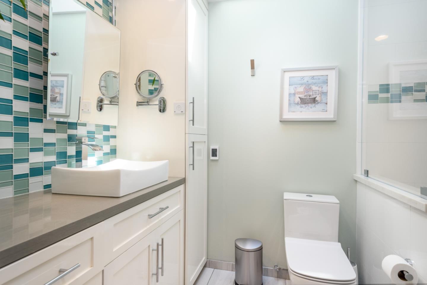 Detail Gallery Image 14 of 25 For 1216 Chantel Way, Redwood City,  CA 94061 - 3 Beds | 2/1 Baths