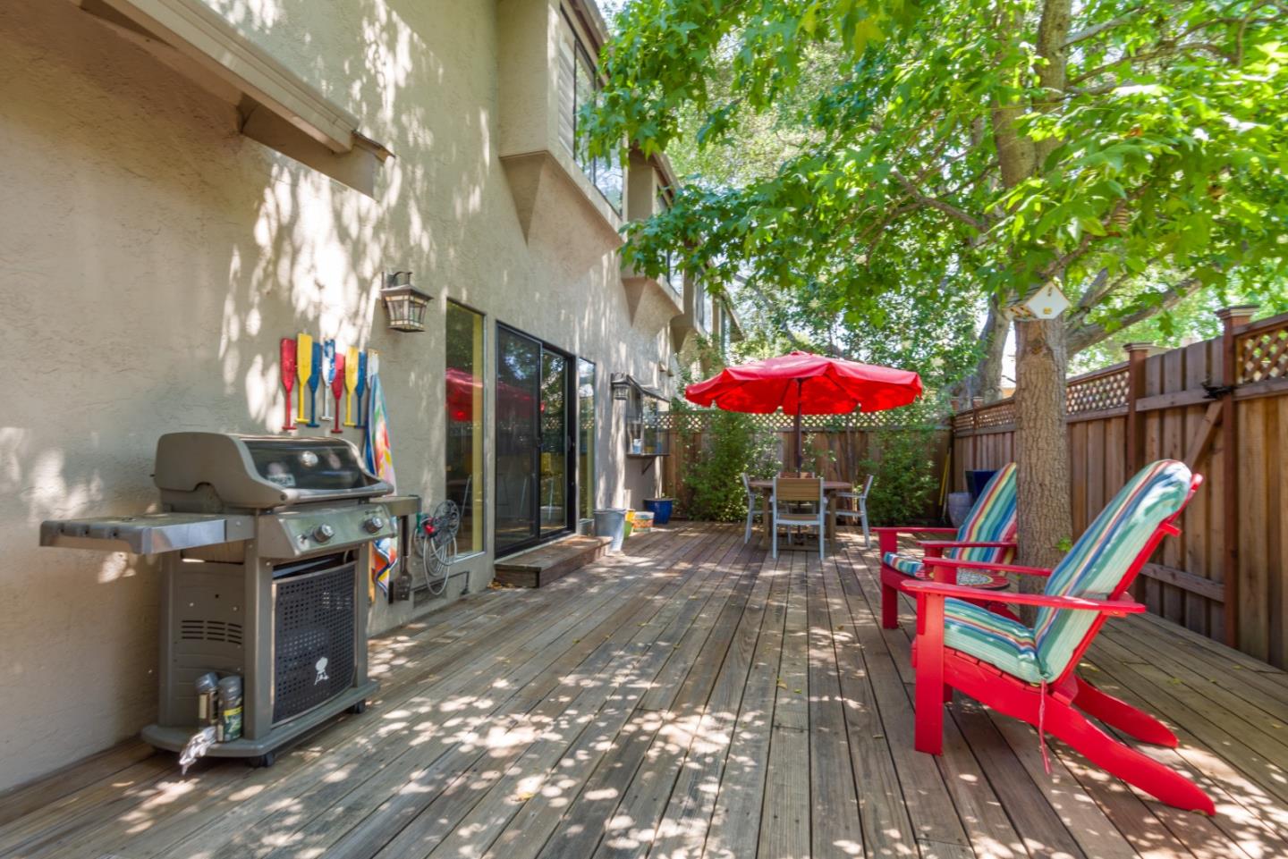 Detail Gallery Image 22 of 25 For 1216 Chantel Way, Redwood City,  CA 94061 - 3 Beds | 2/1 Baths