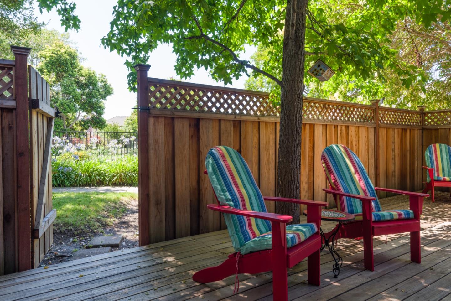 Detail Gallery Image 23 of 25 For 1216 Chantel Way, Redwood City,  CA 94061 - 3 Beds | 2/1 Baths