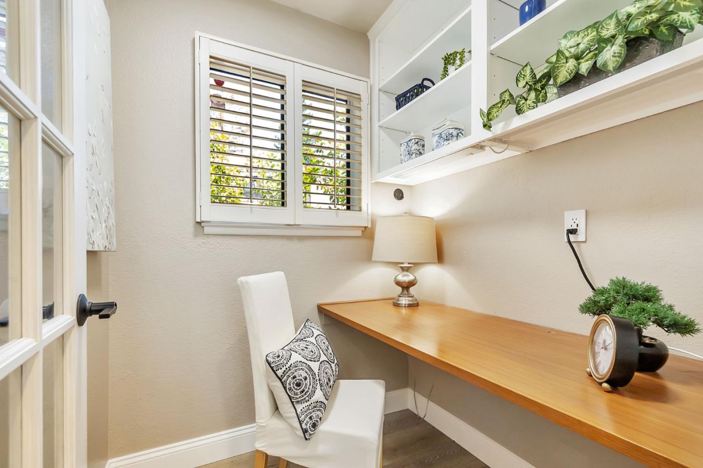 Detail Gallery Image 16 of 48 For 105 Strathmore Pl, Los Gatos,  CA 95032 - 3 Beds | 3 Baths