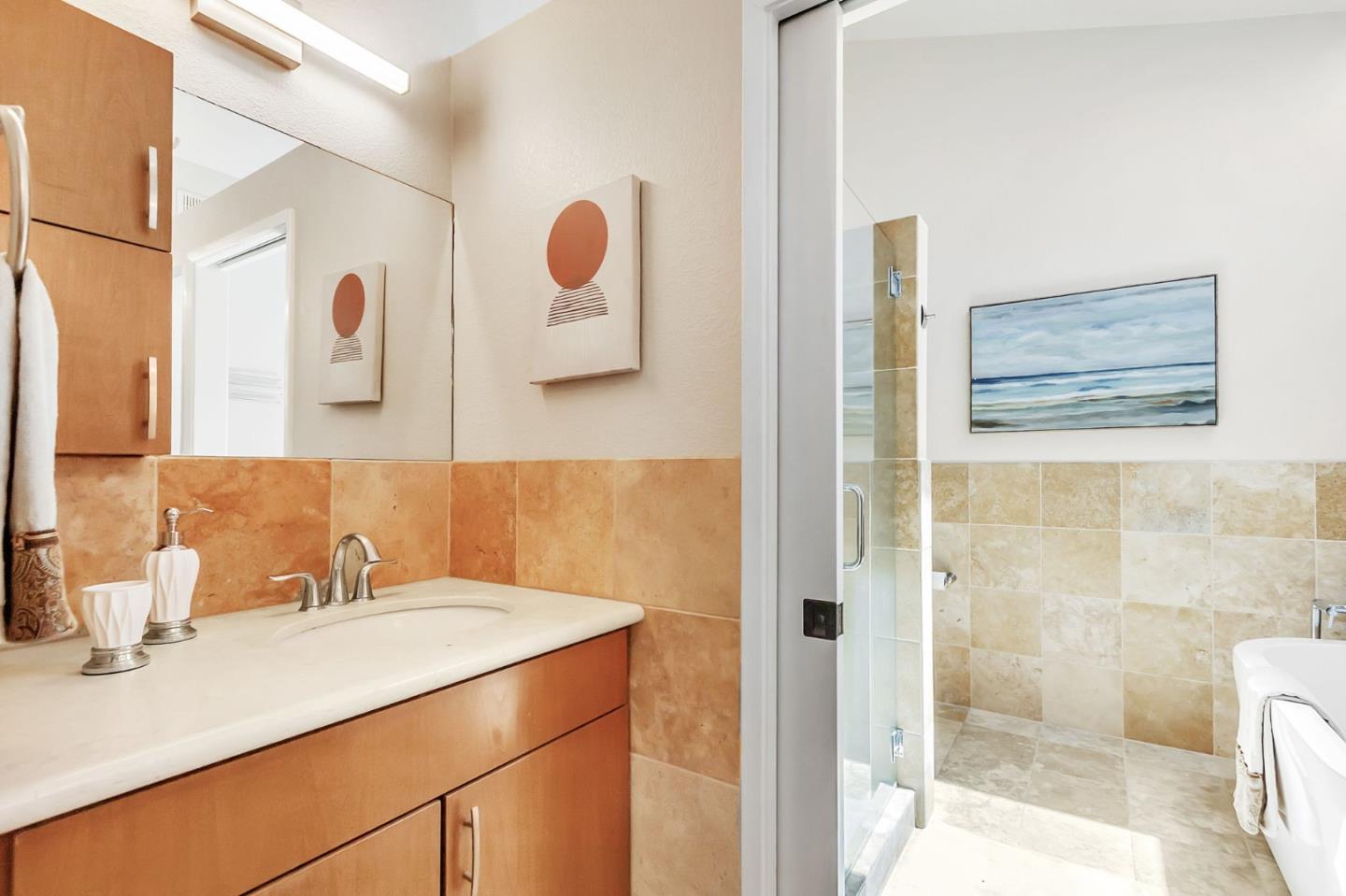 Detail Gallery Image 24 of 48 For 105 Strathmore Pl, Los Gatos,  CA 95032 - 3 Beds | 3 Baths
