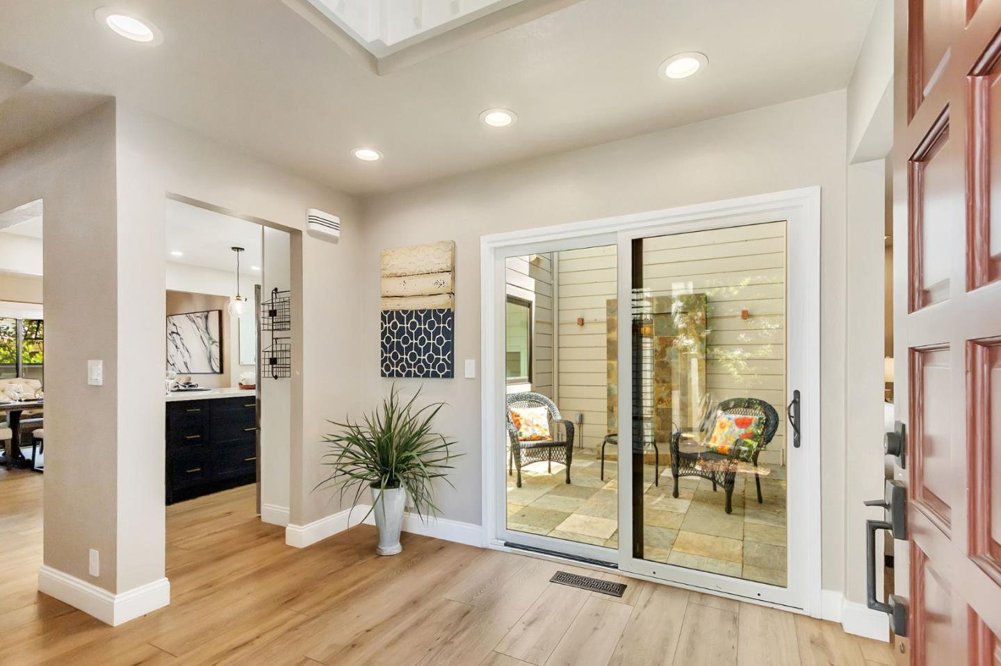 Detail Gallery Image 27 of 48 For 105 Strathmore Pl, Los Gatos,  CA 95032 - 3 Beds | 3 Baths