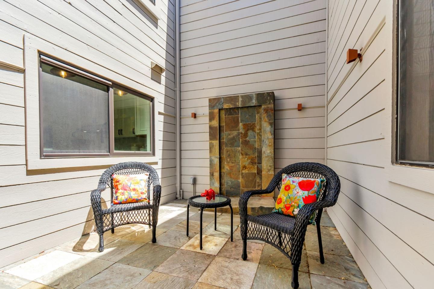 Detail Gallery Image 28 of 48 For 105 Strathmore Pl, Los Gatos,  CA 95032 - 3 Beds | 3 Baths