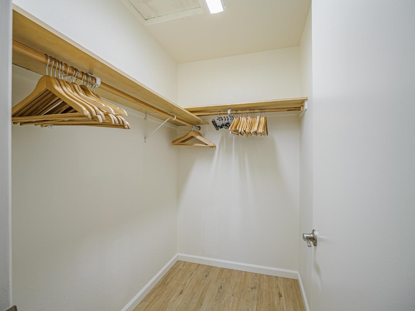Detail Gallery Image 26 of 38 For 466 Cloudview Dr, Watsonville,  CA 95076 - 2 Beds | 1/1 Baths