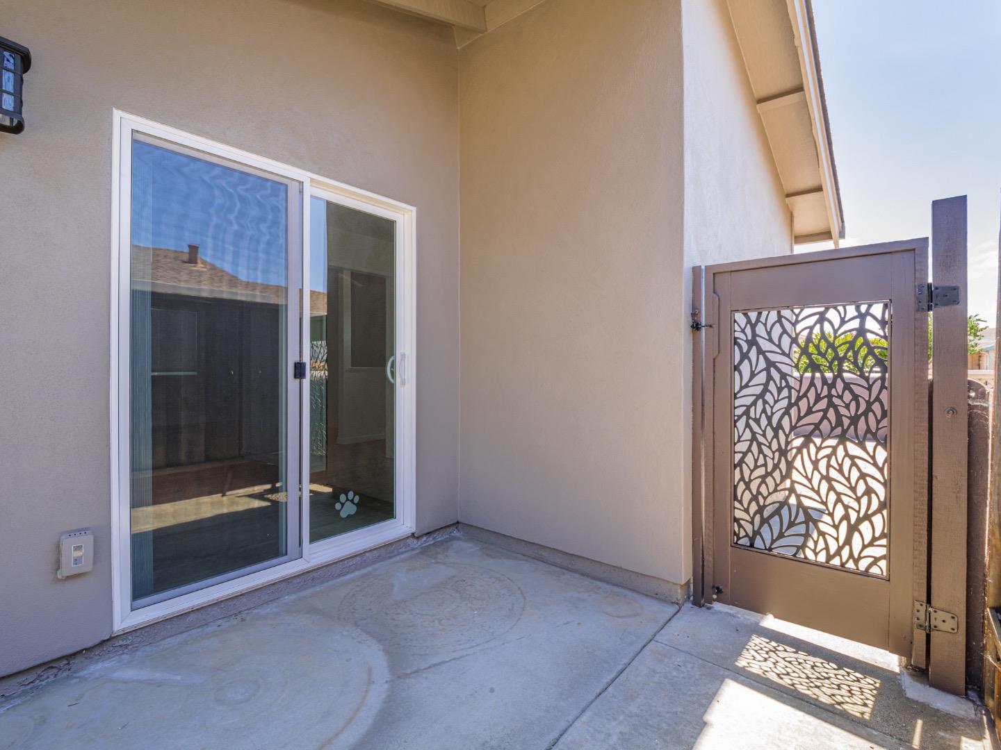 Detail Gallery Image 33 of 38 For 466 Cloudview Dr, Watsonville,  CA 95076 - 2 Beds | 1/1 Baths