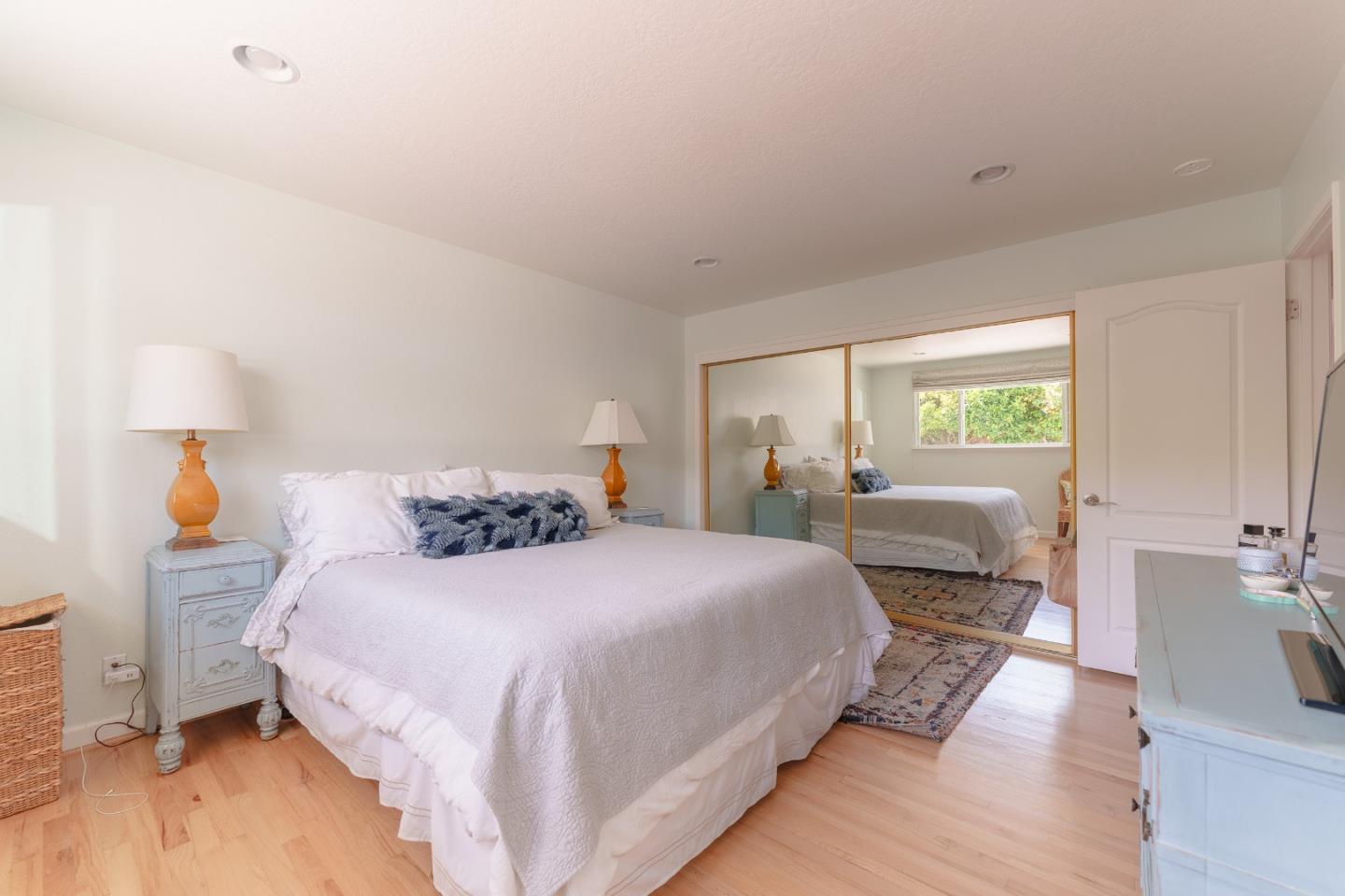 Detail Gallery Image 14 of 27 For 1152 Los Palos Dr, Salinas,  CA 93901 - 3 Beds | 2 Baths