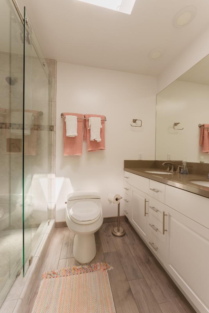 Detail Gallery Image 16 of 27 For 1152 Los Palos Dr, Salinas,  CA 93901 - 3 Beds | 2 Baths