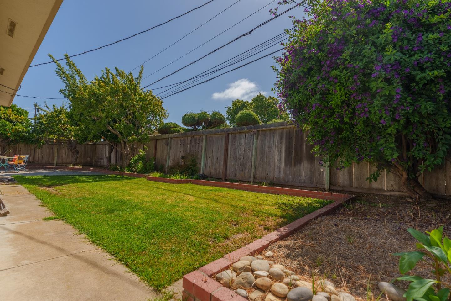 Detail Gallery Image 27 of 27 For 1152 Los Palos Dr, Salinas,  CA 93901 - 3 Beds | 2 Baths