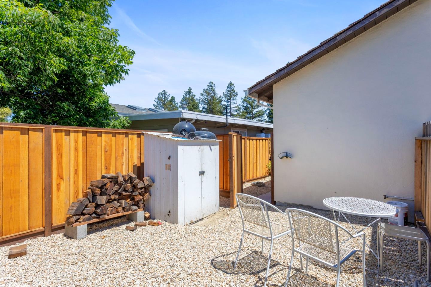 Detail Gallery Image 10 of 26 For 938 Valota Rd, Redwood City,  CA 94061 - – Beds | – Baths