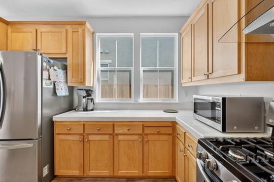 Detail Gallery Image 7 of 31 For 7902 Kipling Cir, Gilroy,  CA 95020 - 3 Beds | 2/1 Baths