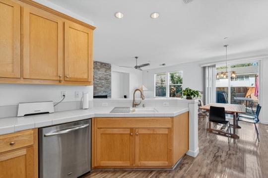 Detail Gallery Image 9 of 31 For 7902 Kipling Cir, Gilroy,  CA 95020 - 3 Beds | 2/1 Baths