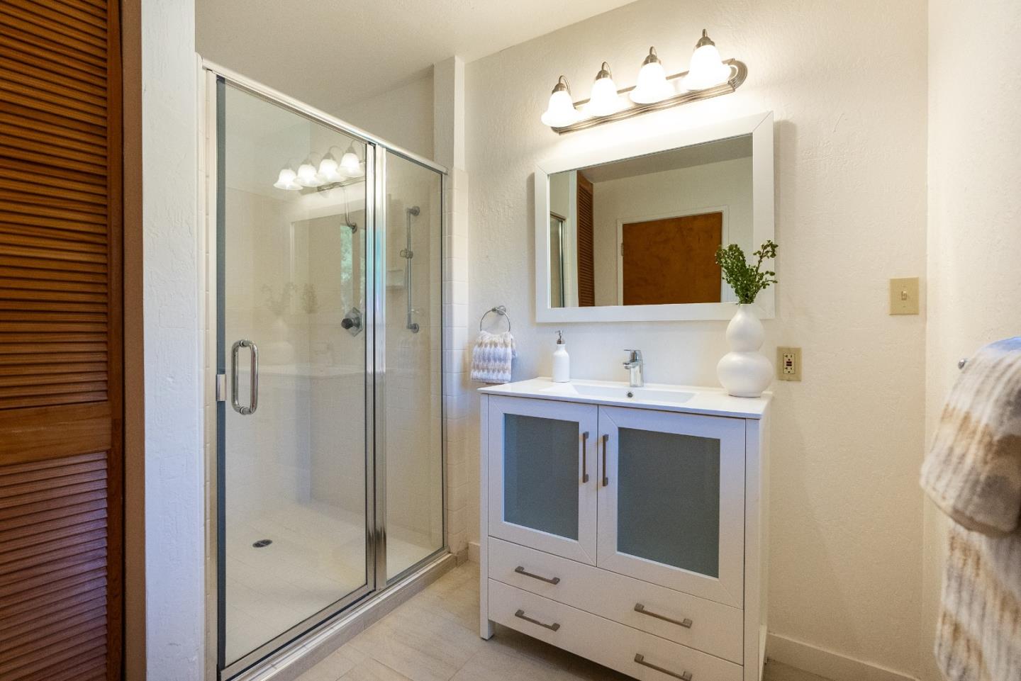 Detail Gallery Image 28 of 42 For 631 Park Way, Santa Cruz,  CA 95065 - 3 Beds | 3 Baths
