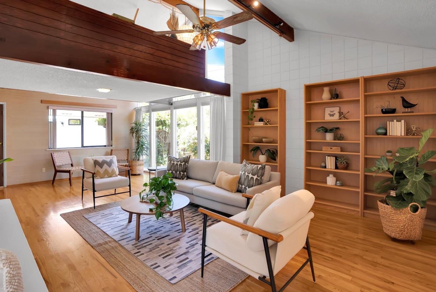 Detail Gallery Image 6 of 42 For 631 Park Way, Santa Cruz,  CA 95065 - 3 Beds | 3 Baths