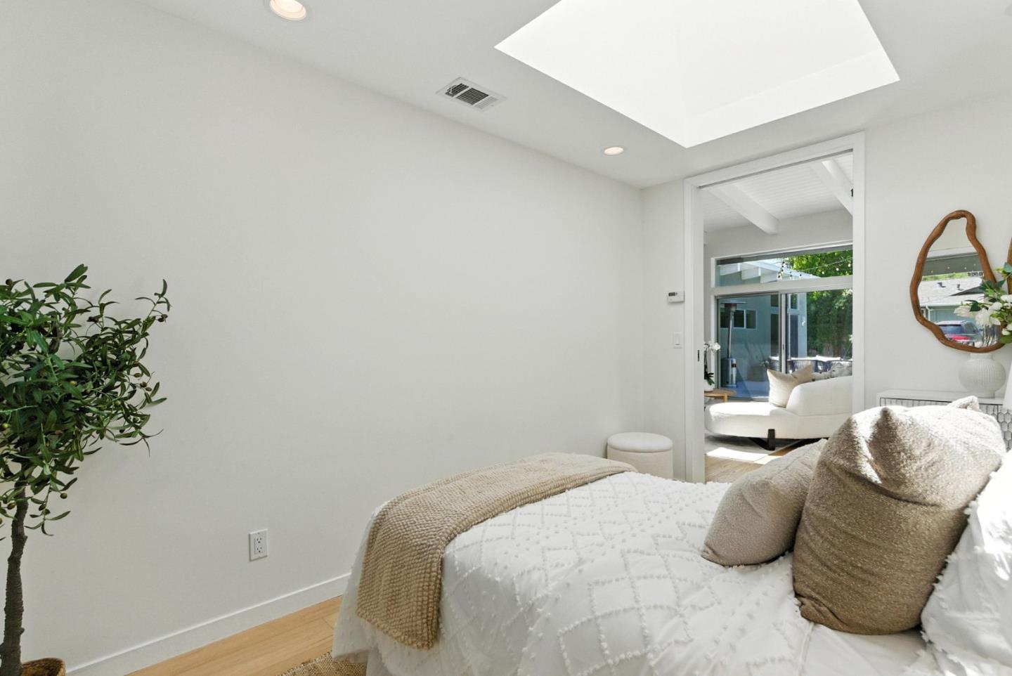 Detail Gallery Image 33 of 50 For 646 Georgia Ave, Palo Alto,  CA 94306 - 4 Beds | 3 Baths