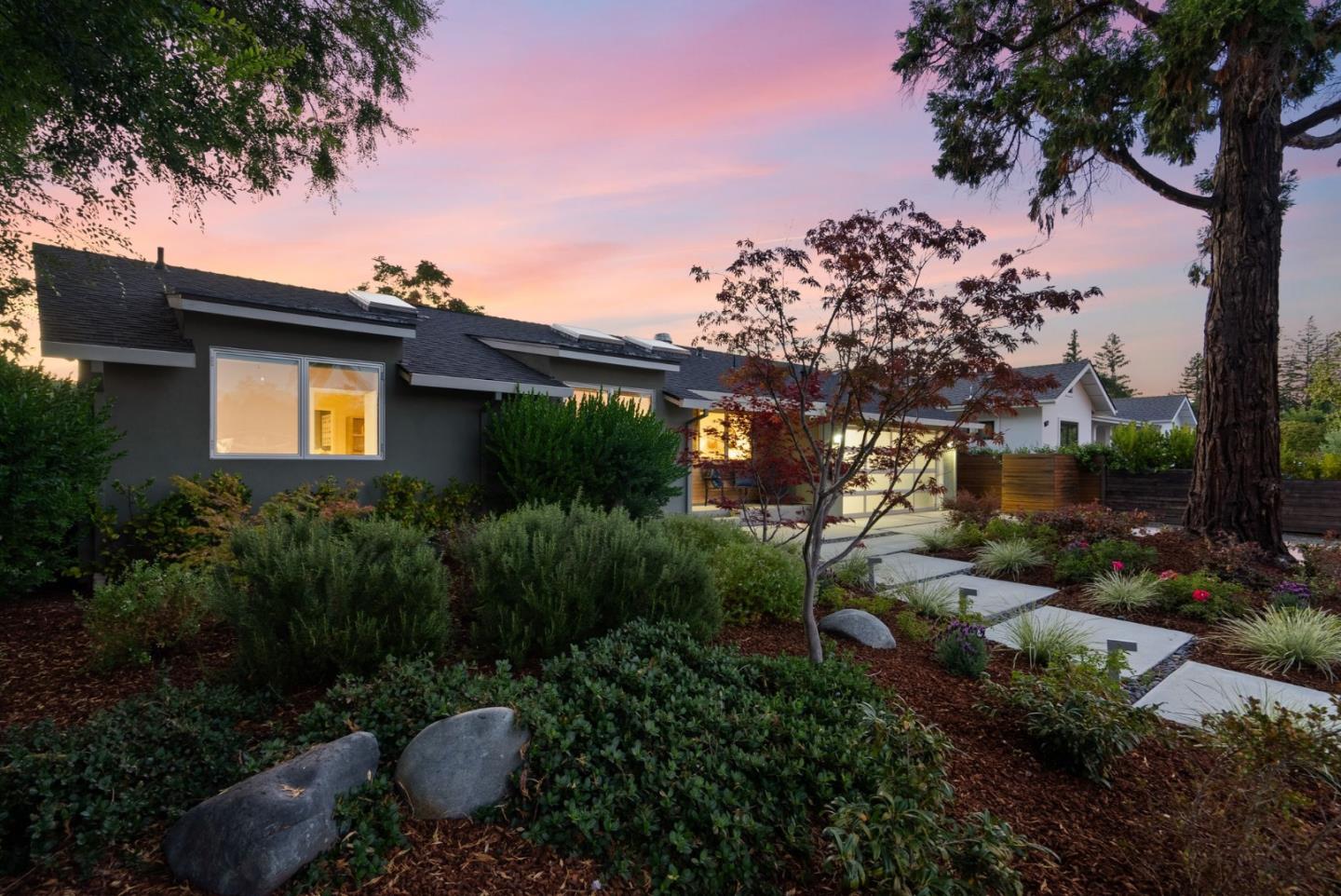 Detail Gallery Image 5 of 50 For 646 Georgia Ave, Palo Alto,  CA 94306 - 4 Beds | 3 Baths