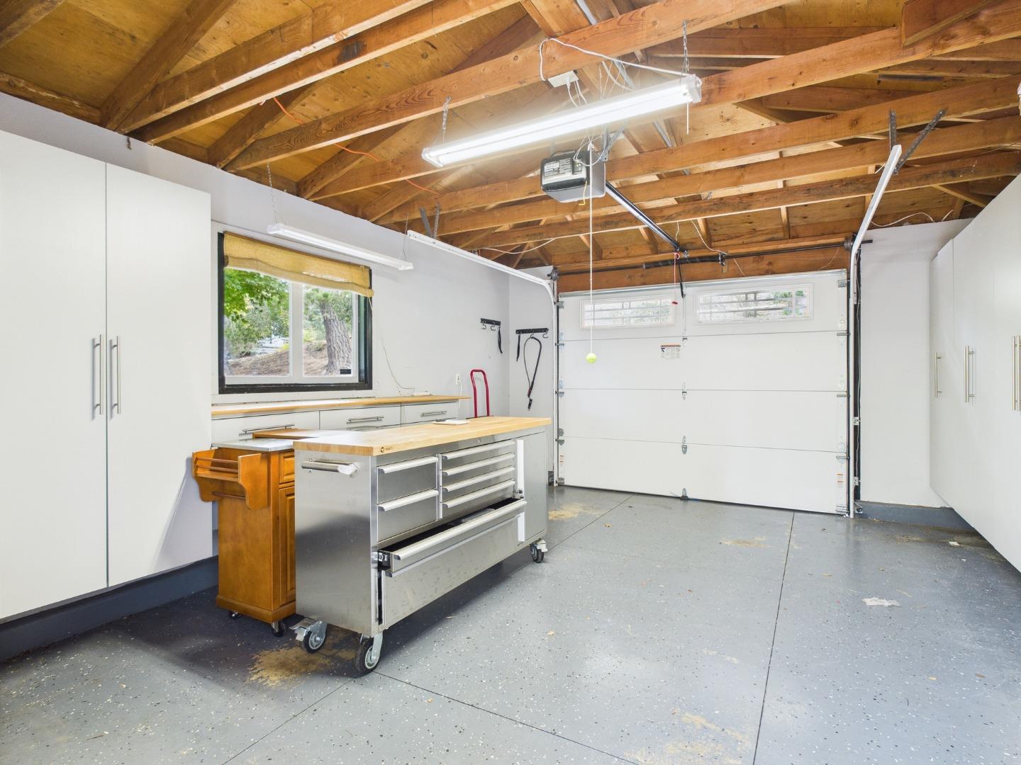 Detail Gallery Image 14 of 20 For 214 Soledad Pl, Monterey,  CA 93940 - 2 Beds | 2 Baths