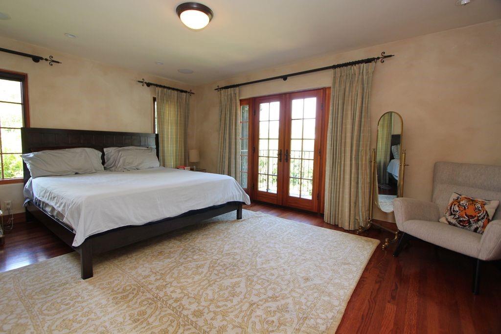 Detail Gallery Image 11 of 15 For 467 Tennyson Ave, Palo Alto,  CA 94301 - 4 Beds | 4 Baths