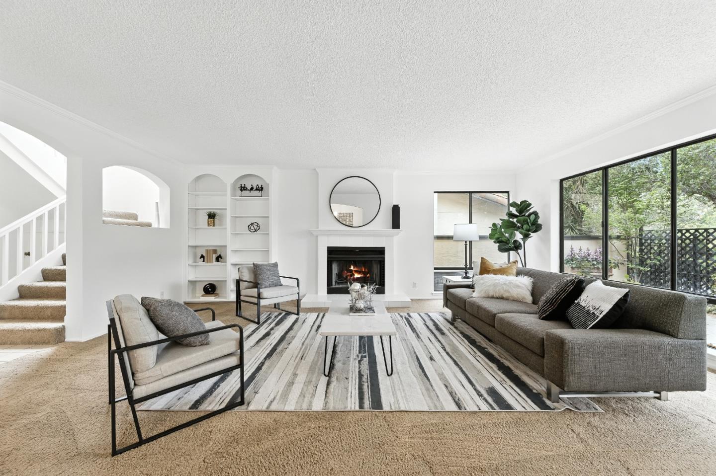 Detail Gallery Image 11 of 54 For 1102 Royal Ln, San Carlos,  CA 94070 - 4 Beds | 2/1 Baths