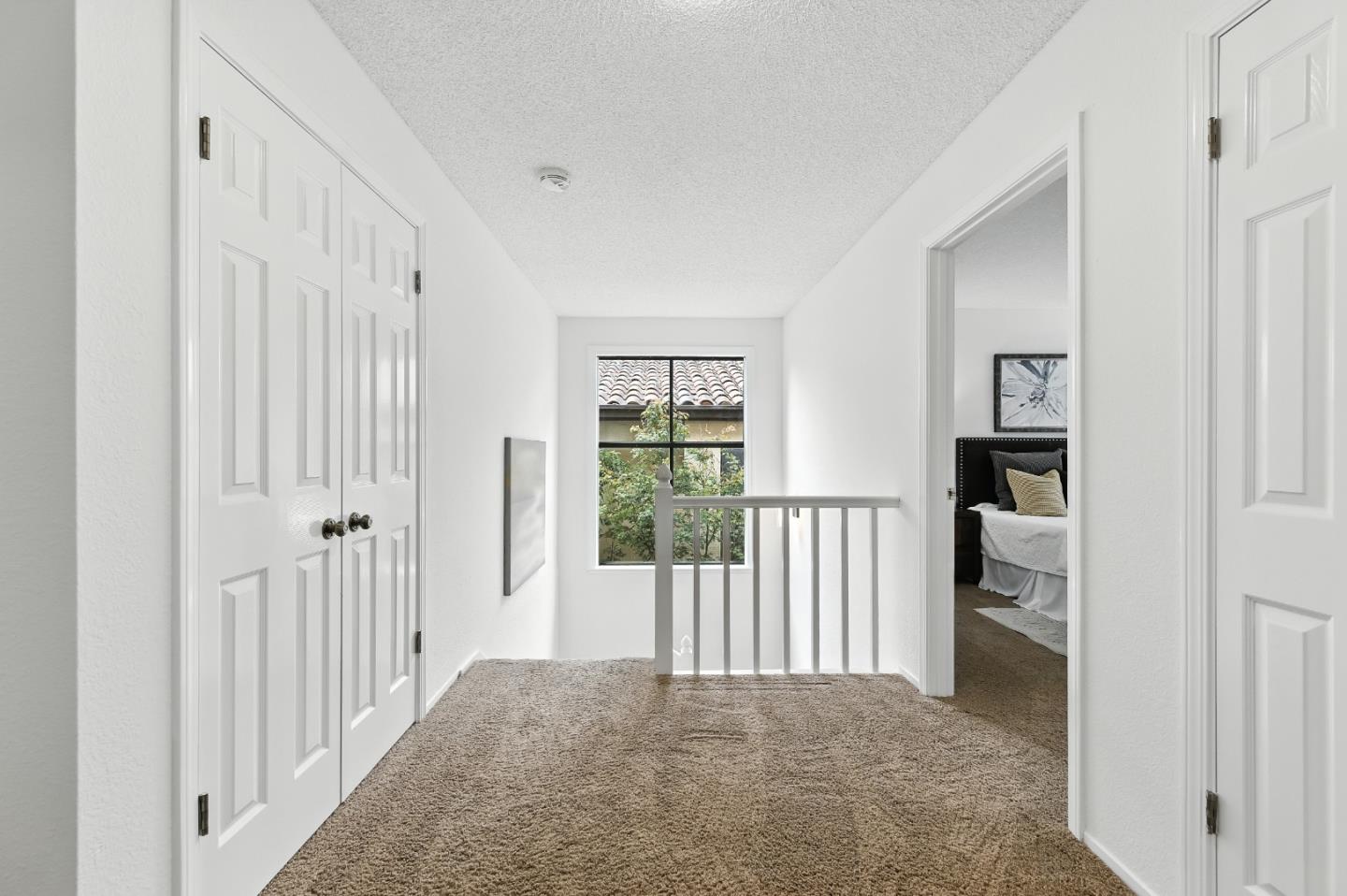 Detail Gallery Image 24 of 54 For 1102 Royal Ln, San Carlos,  CA 94070 - 4 Beds | 2/1 Baths