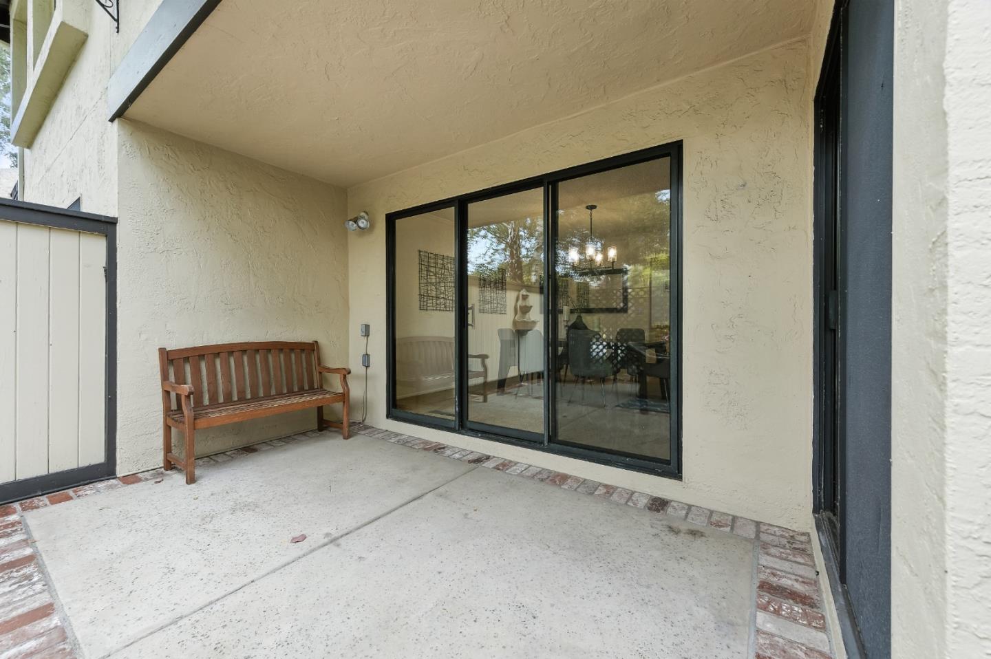 Detail Gallery Image 45 of 54 For 1102 Royal Ln, San Carlos,  CA 94070 - 4 Beds | 2/1 Baths