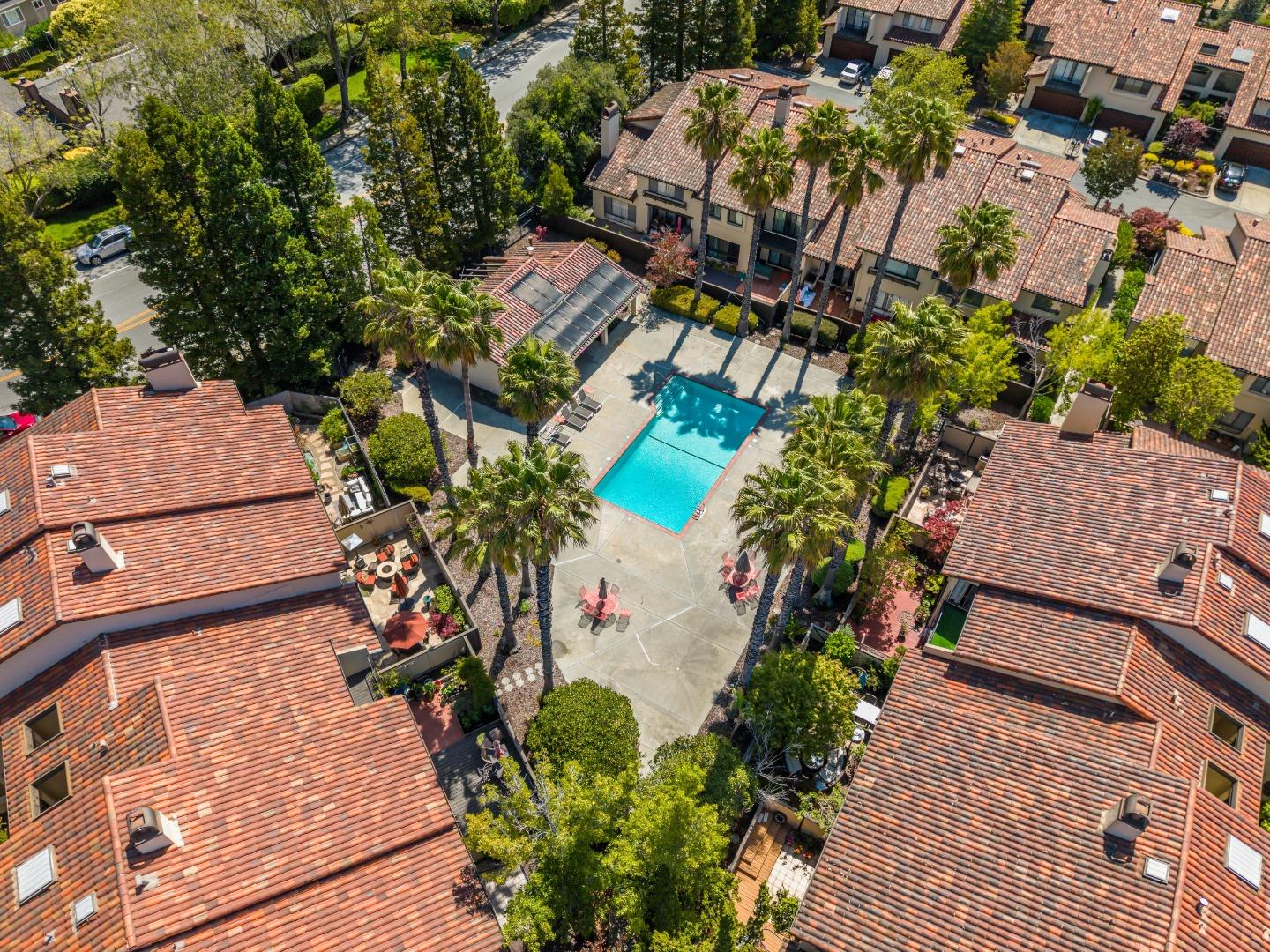 Detail Gallery Image 53 of 54 For 1102 Royal Ln, San Carlos,  CA 94070 - 4 Beds | 2/1 Baths