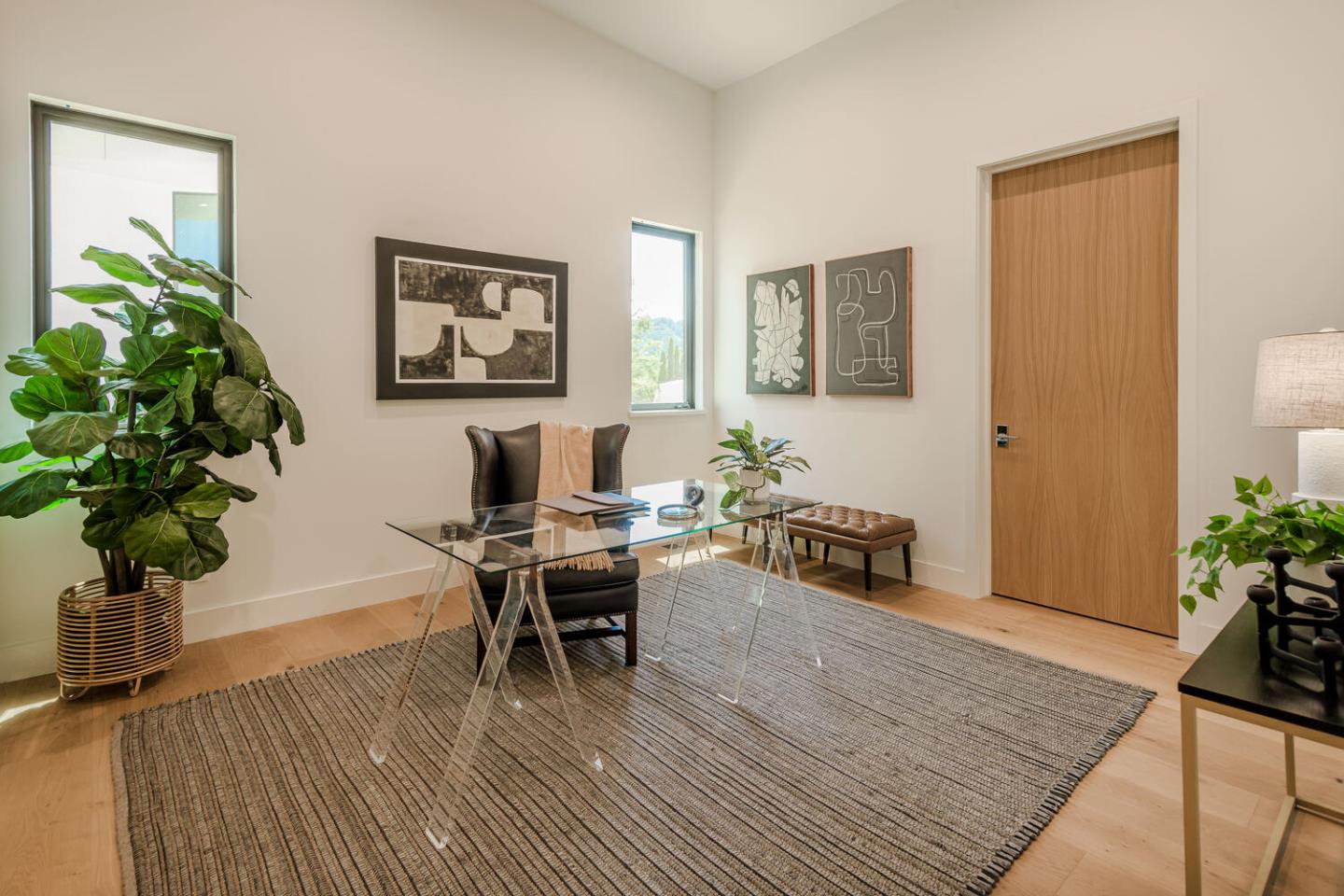 Detail Gallery Image 18 of 28 For 45 Calaveras Ct, Hillsborough,  CA 94010 - 8 Beds | 7 Baths