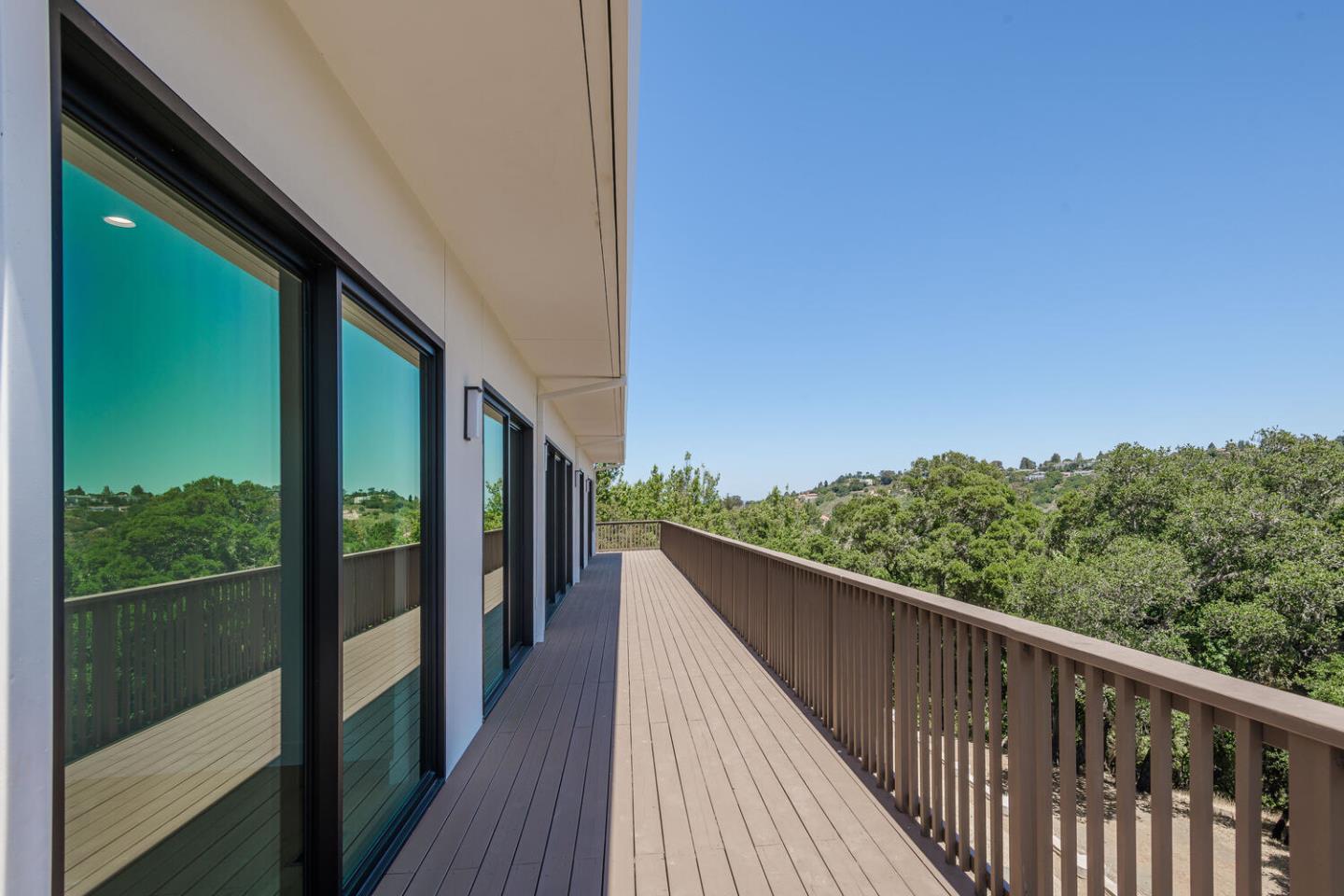 Detail Gallery Image 27 of 28 For 45 Calaveras Ct, Hillsborough,  CA 94010 - 8 Beds | 7 Baths