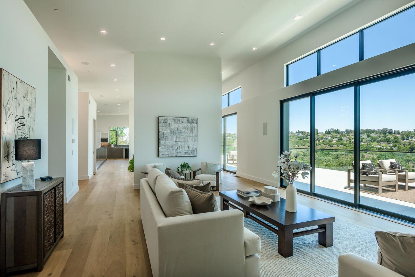 Detail Gallery Image 4 of 28 For 45 Calaveras Ct, Hillsborough,  CA 94010 - 8 Beds | 7 Baths