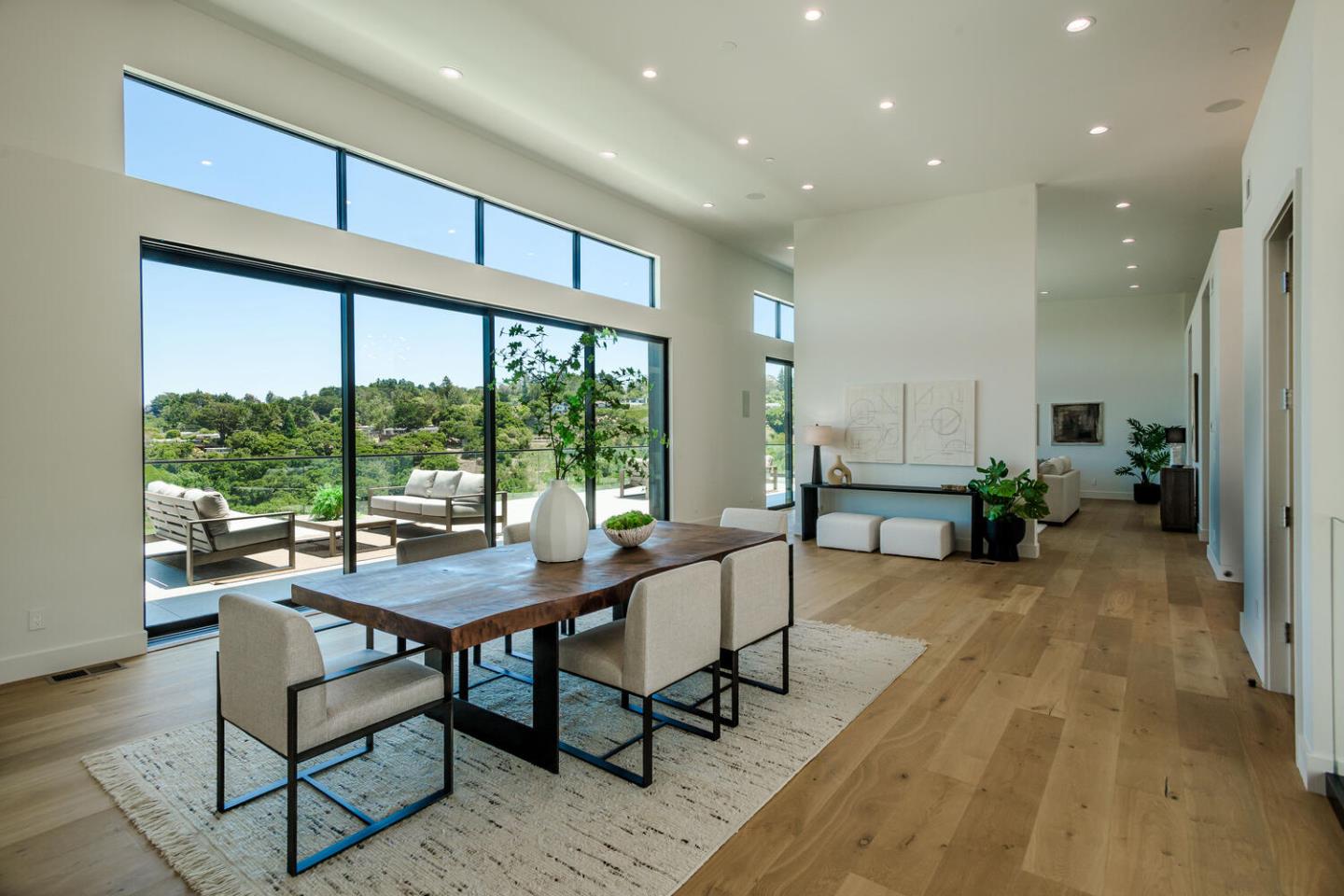 Detail Gallery Image 8 of 28 For 45 Calaveras Ct, Hillsborough,  CA 94010 - 8 Beds | 7 Baths