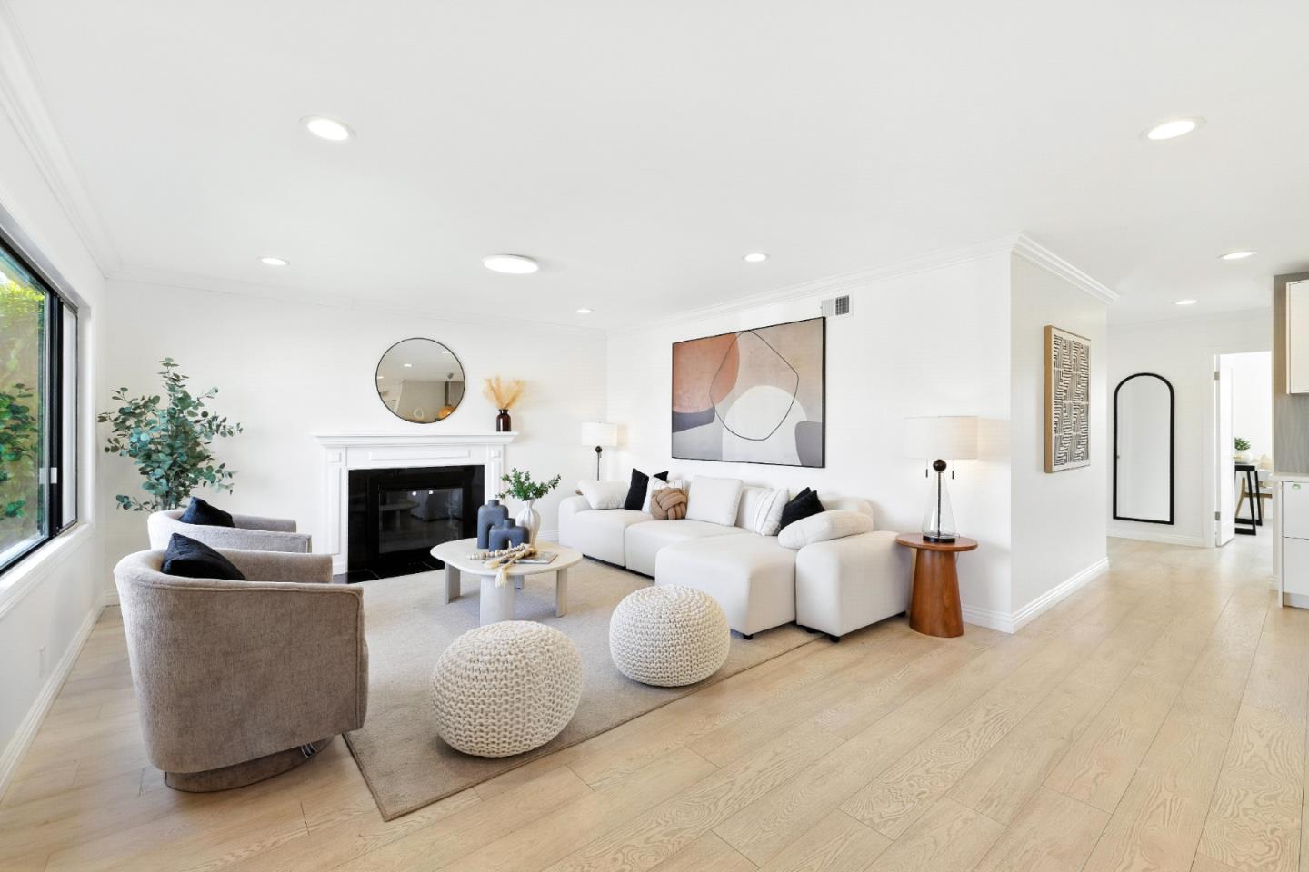 Detail Gallery Image 2 of 69 For 110 Manzanita Ave, South San Francisco,  CA 94080 - 4 Beds | 2/1 Baths