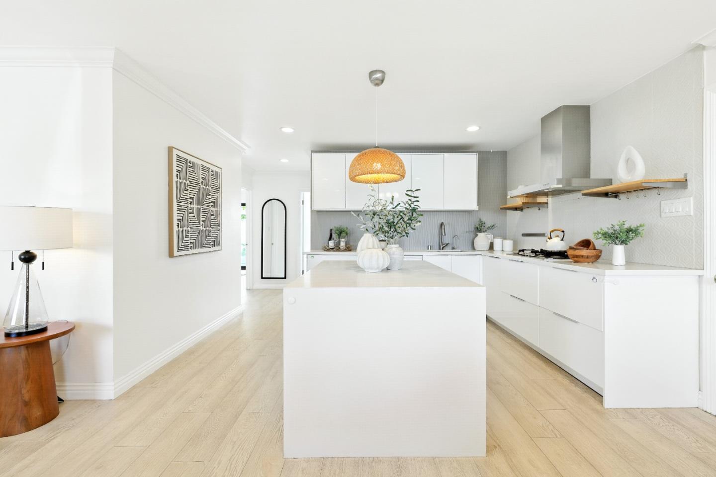 Detail Gallery Image 26 of 69 For 110 Manzanita Ave, South San Francisco,  CA 94080 - 4 Beds | 2/1 Baths