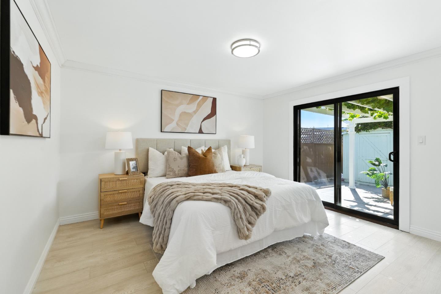 Detail Gallery Image 35 of 69 For 110 Manzanita Ave, South San Francisco,  CA 94080 - 4 Beds | 2/1 Baths