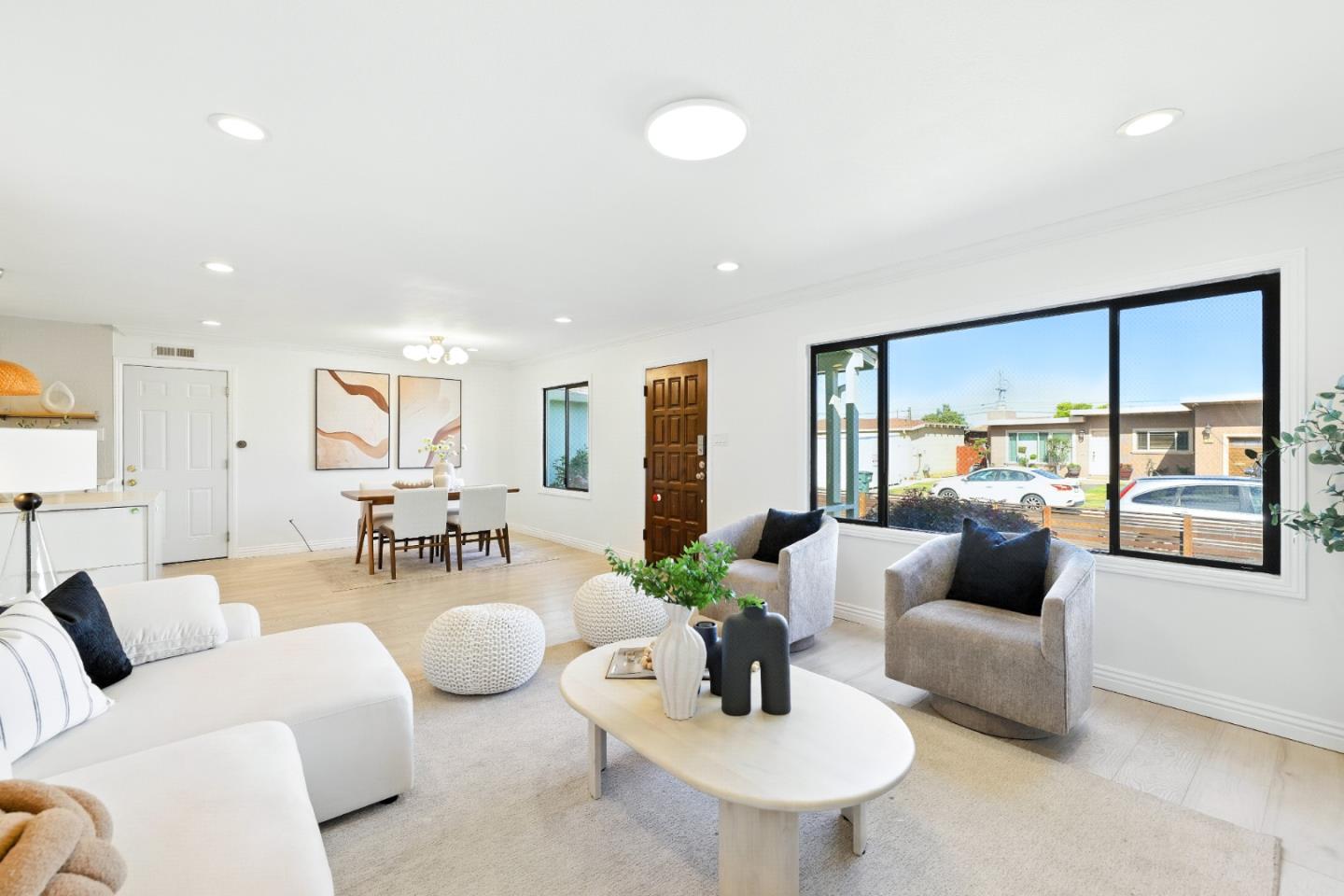 Detail Gallery Image 5 of 69 For 110 Manzanita Ave, South San Francisco,  CA 94080 - 4 Beds | 2/1 Baths