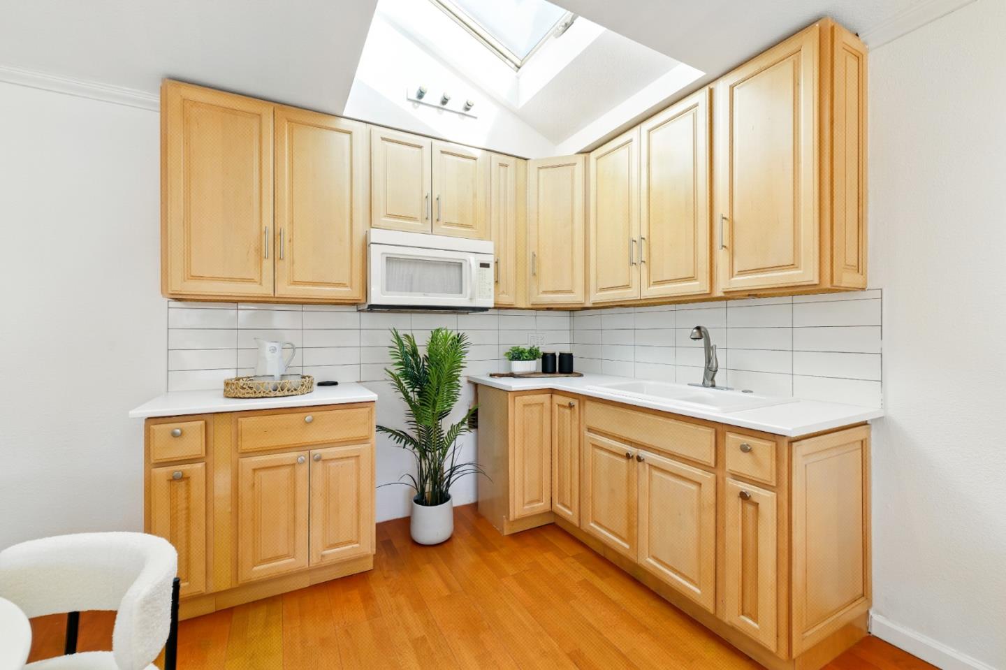 Detail Gallery Image 53 of 69 For 110 Manzanita Ave, South San Francisco,  CA 94080 - 4 Beds | 2/1 Baths