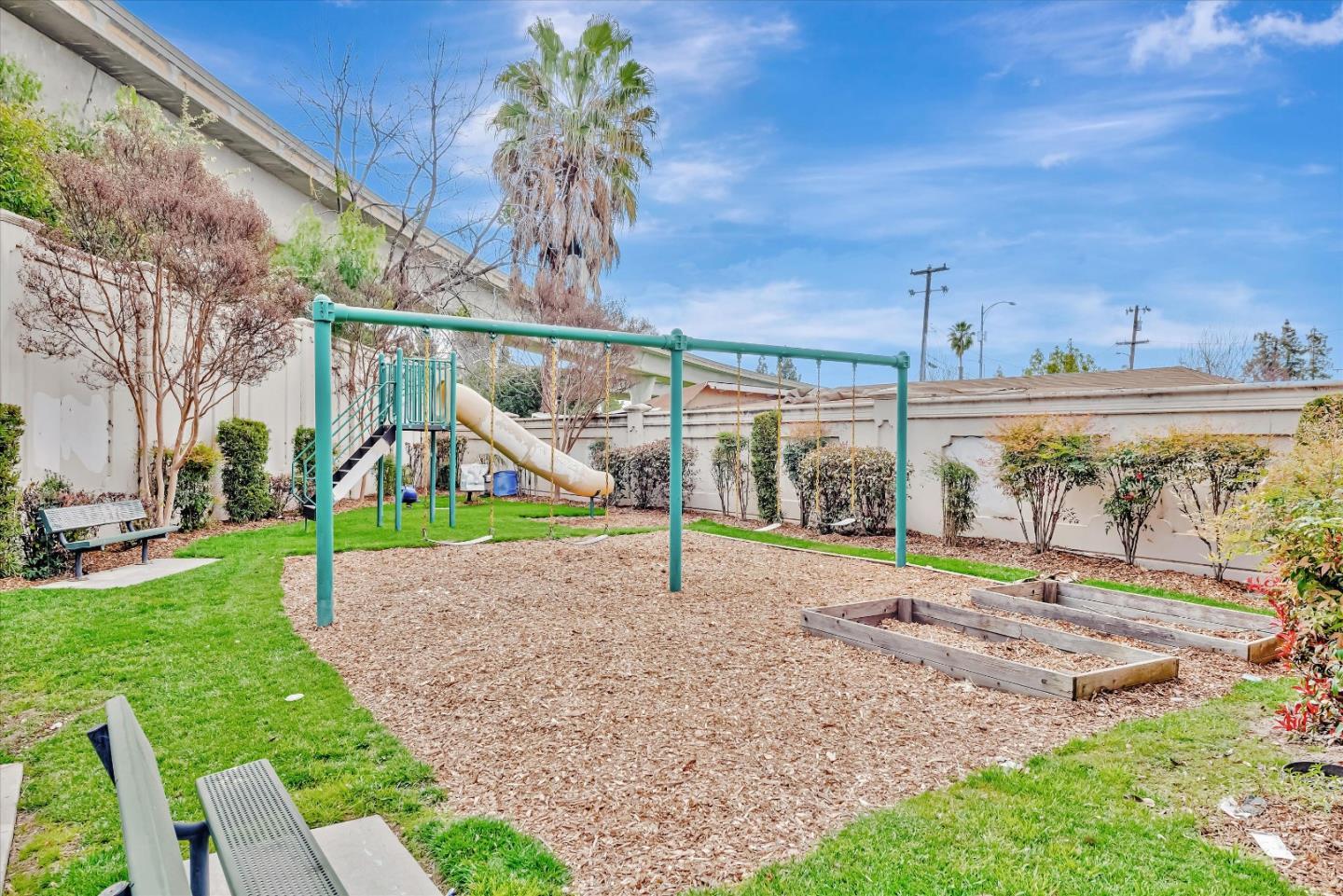 Detail Gallery Image 31 of 31 For 749 Bonita Pl, San Jose,  CA 95116 - 2 Beds | 2 Baths