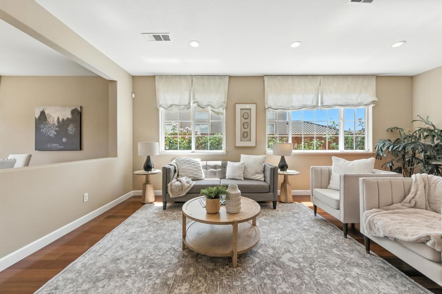Detail Gallery Image 10 of 44 For 848 Talbot Dr, Morgan Hill,  CA 95037 - 4 Beds | 2/1 Baths