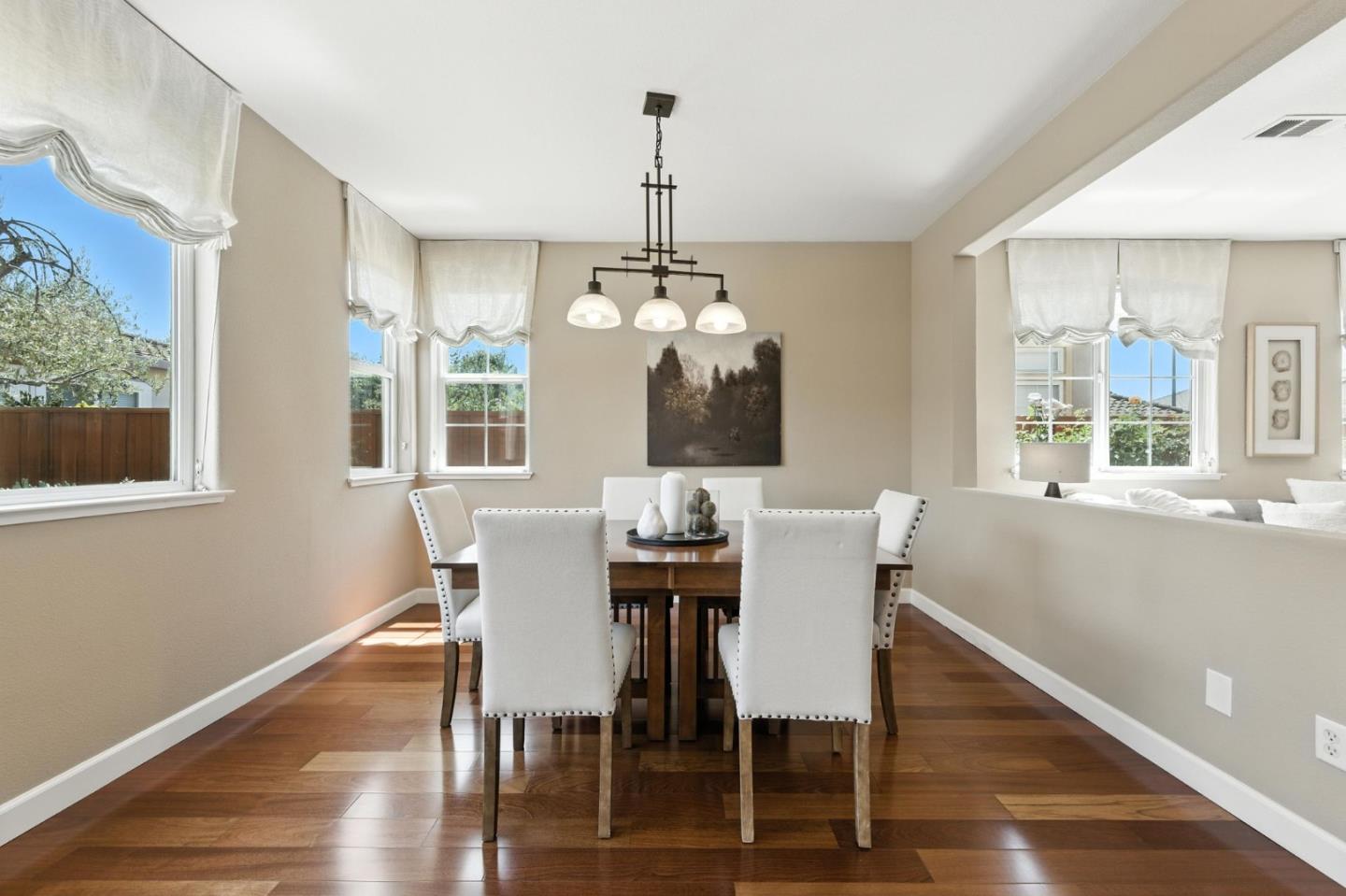 Detail Gallery Image 14 of 44 For 848 Talbot Dr, Morgan Hill,  CA 95037 - 4 Beds | 2/1 Baths