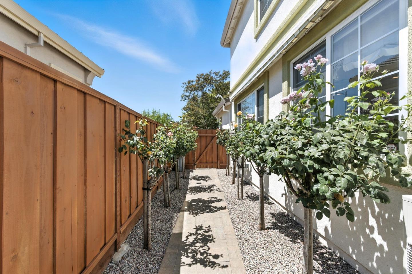 Detail Gallery Image 38 of 44 For 848 Talbot Dr, Morgan Hill,  CA 95037 - 4 Beds | 2/1 Baths