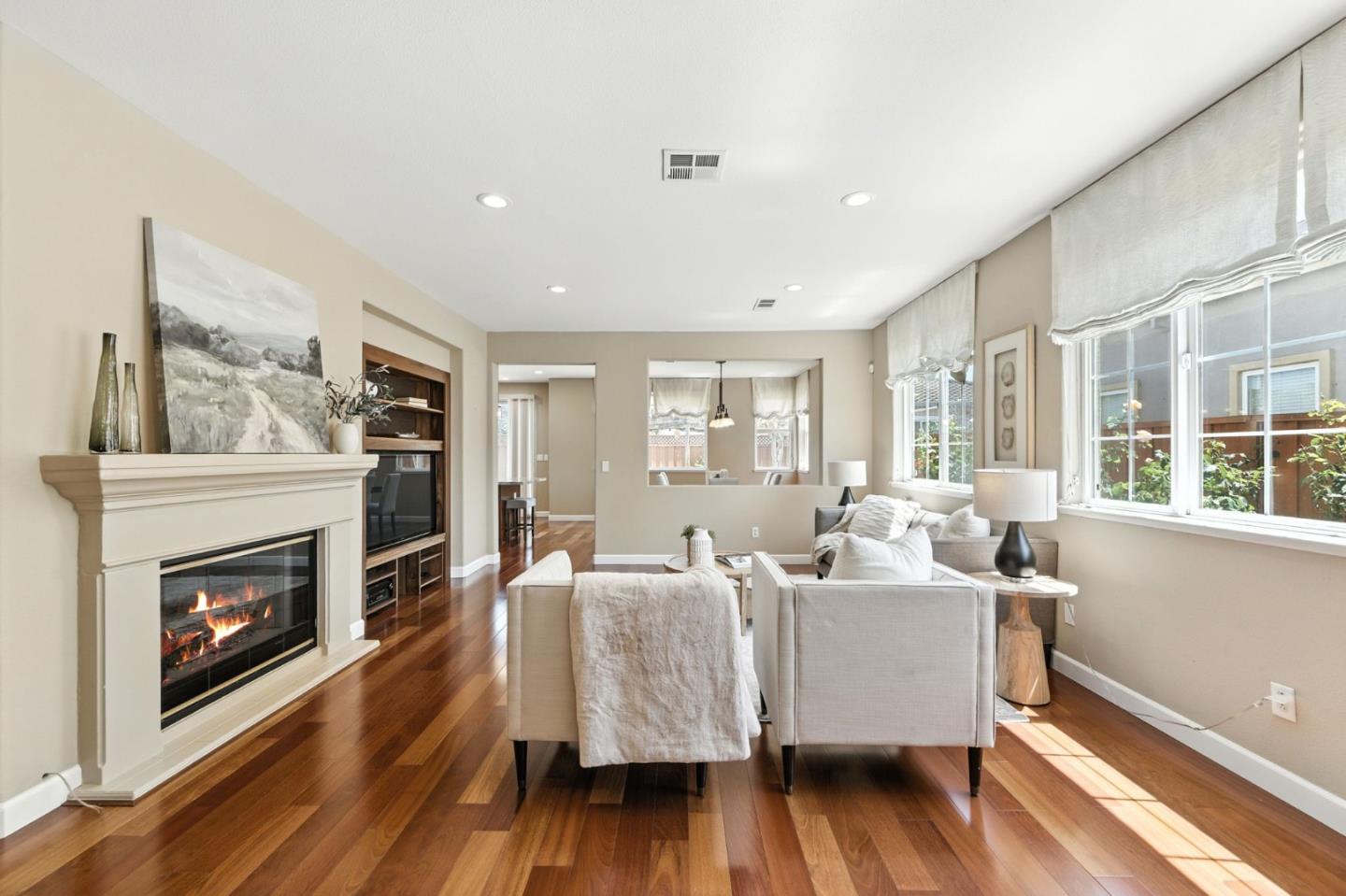 Detail Gallery Image 8 of 44 For 848 Talbot Dr, Morgan Hill,  CA 95037 - 4 Beds | 2/1 Baths