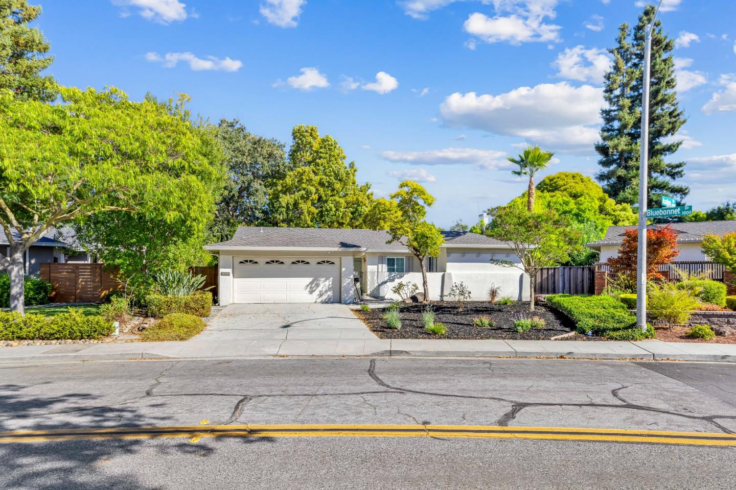 Detail Gallery Image 2 of 87 For 1061 Azalea Dr, Sunnyvale,  CA 94086 - 4 Beds | 2 Baths