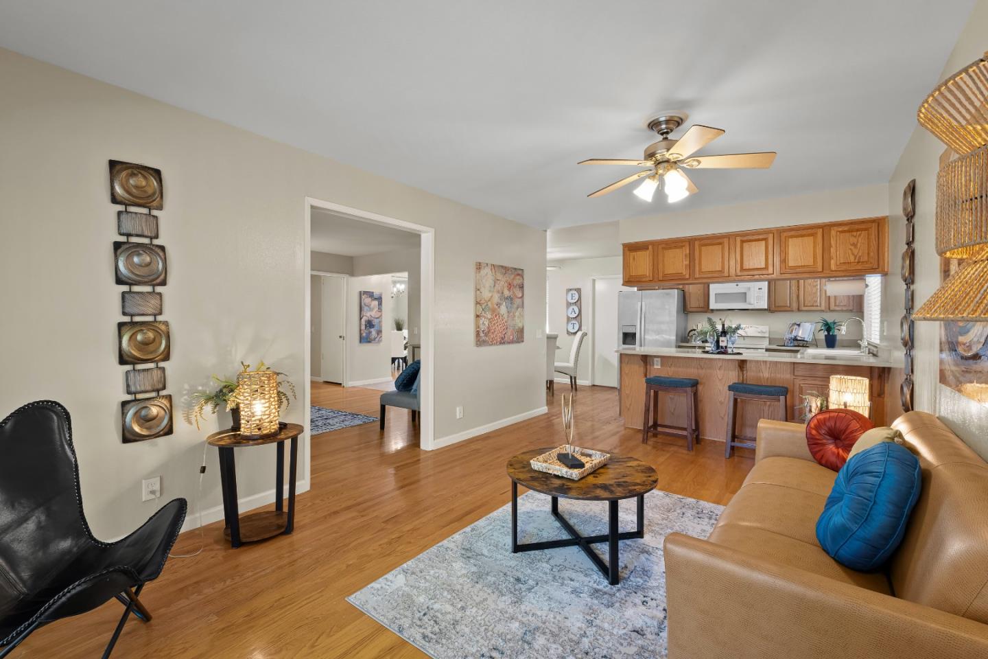 Detail Gallery Image 24 of 87 For 1061 Azalea Dr, Sunnyvale,  CA 94086 - 4 Beds | 2 Baths