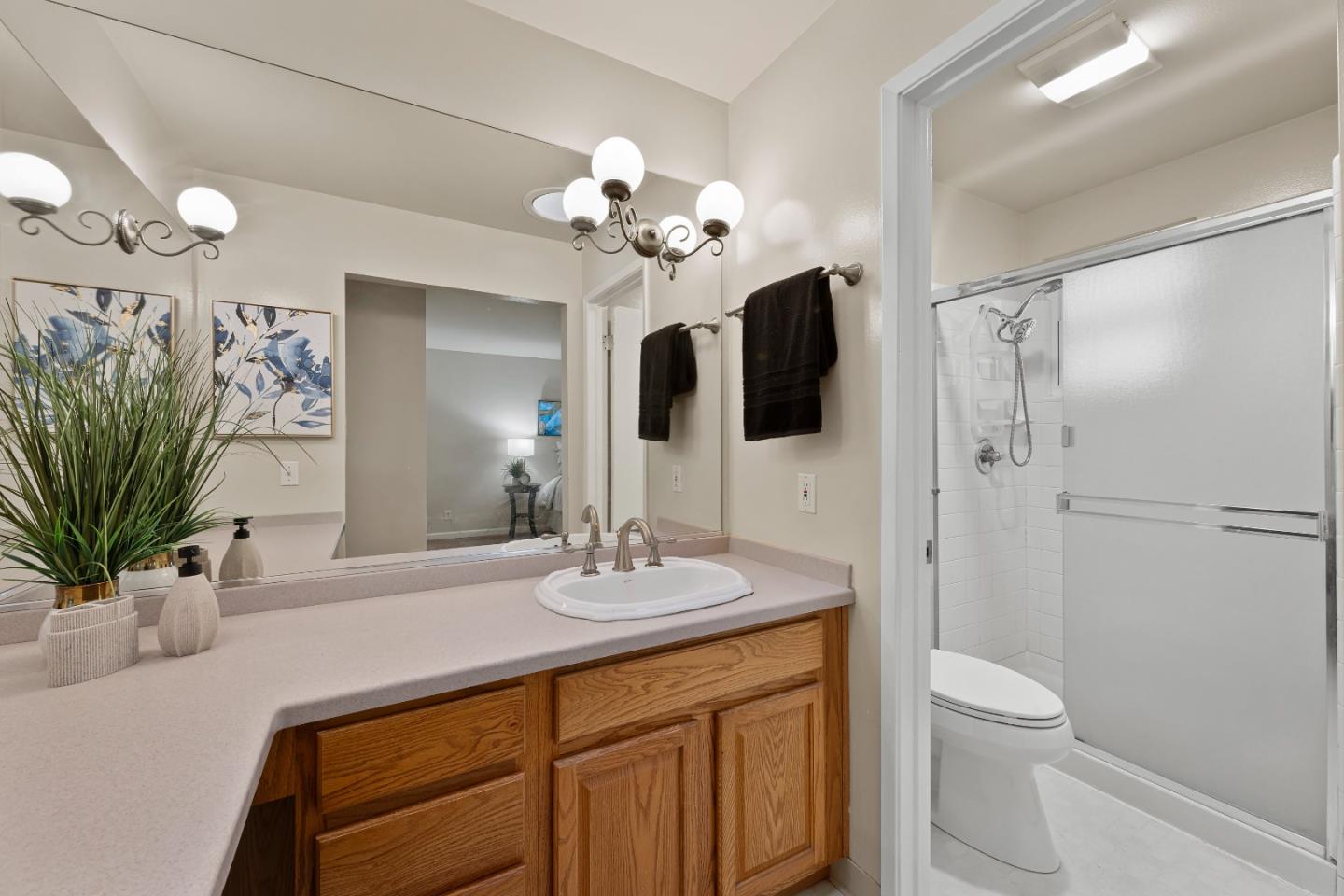 Detail Gallery Image 35 of 87 For 1061 Azalea Dr, Sunnyvale,  CA 94086 - 4 Beds | 2 Baths