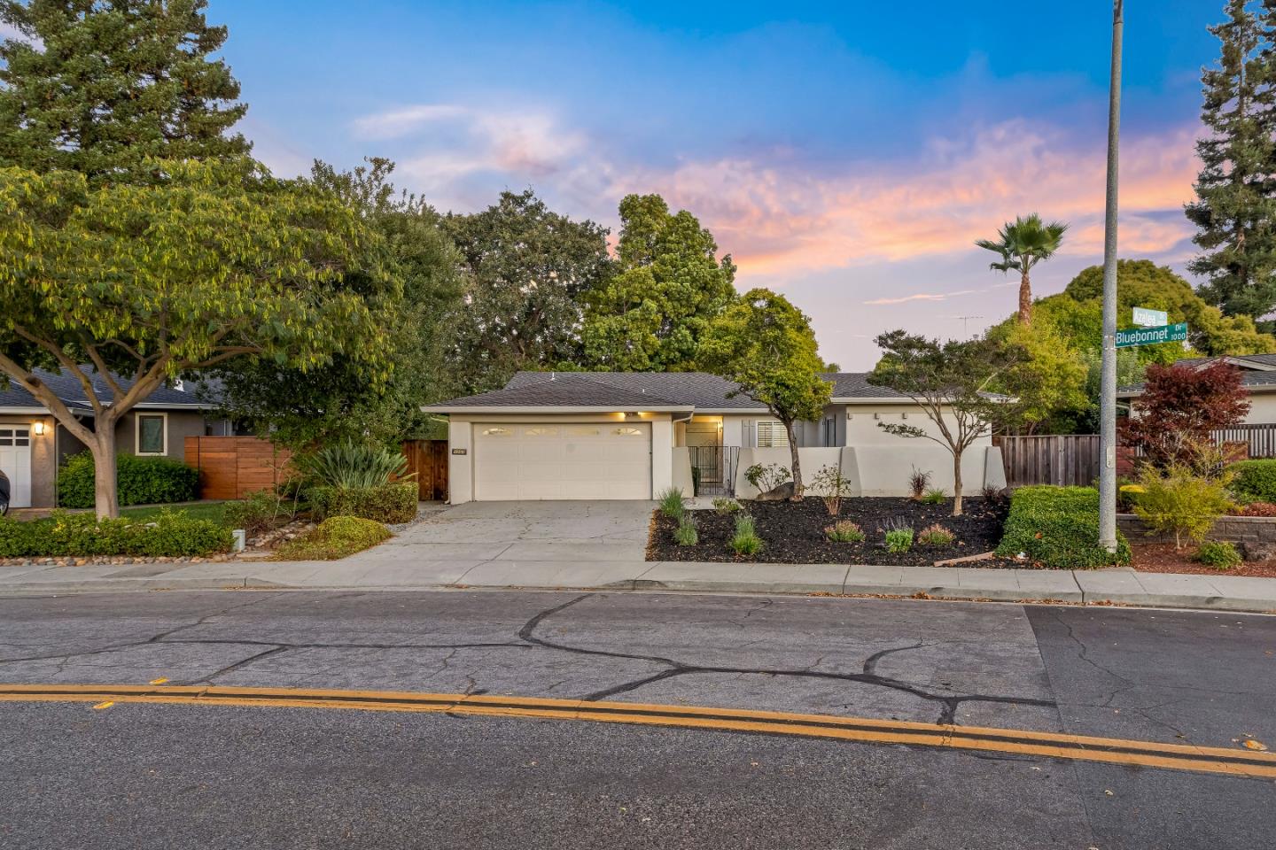 Detail Gallery Image 46 of 87 For 1061 Azalea Dr, Sunnyvale,  CA 94086 - 4 Beds | 2 Baths